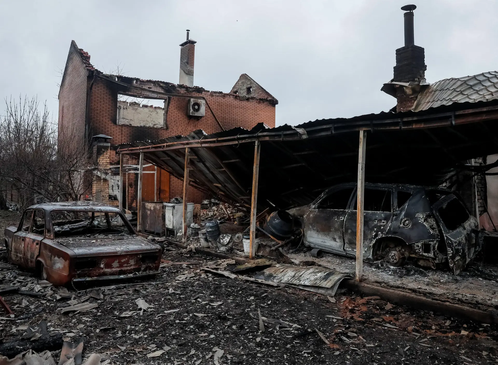 Massacre em Bucha: Zelensky esteve no local onde dezenas de civis foram mortos 