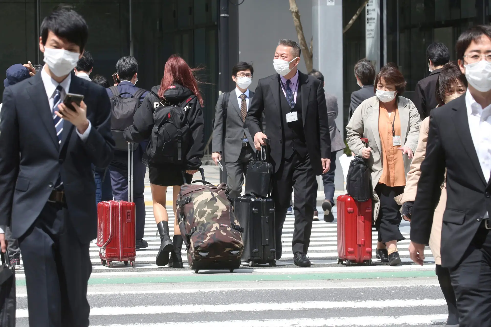Covid-19: Japão reabre parcialmente fronteiras a 106 países