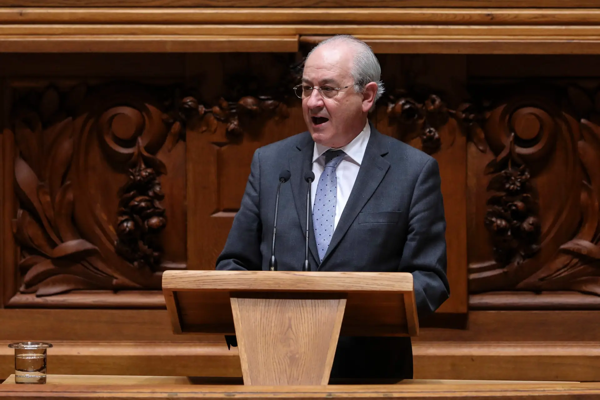 PSD pede “menos Estado e mais sociedade civil”