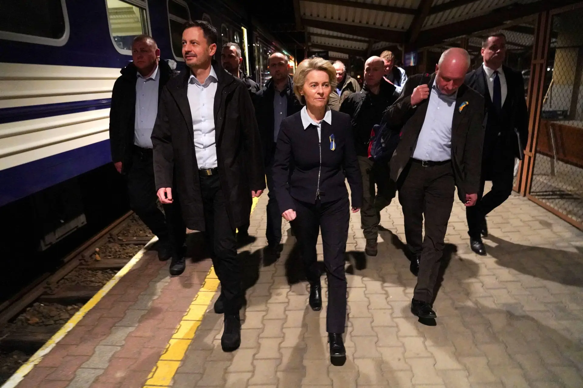 Von der Leyen e Borrell já chegaram a Kiev, chefe da diplomacia da UE anuncia regresso de embaixador à capital ucraniana