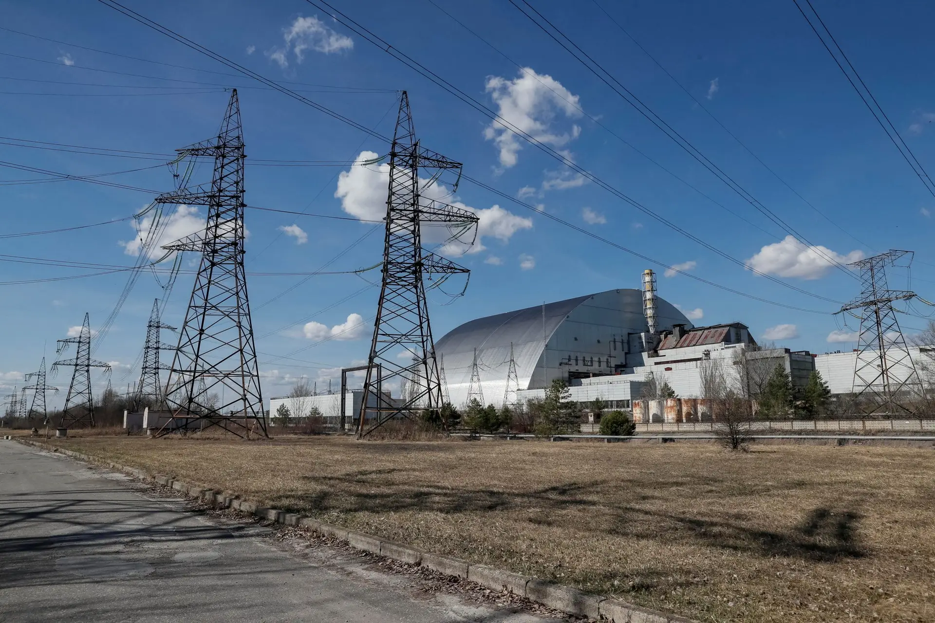 Ucrânia deteta aumento de radição em Chernobyl