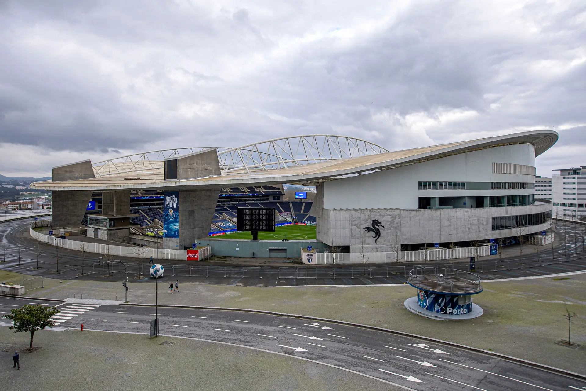 À conversa sobre o relvado do Estádio do Dragão - Portal de