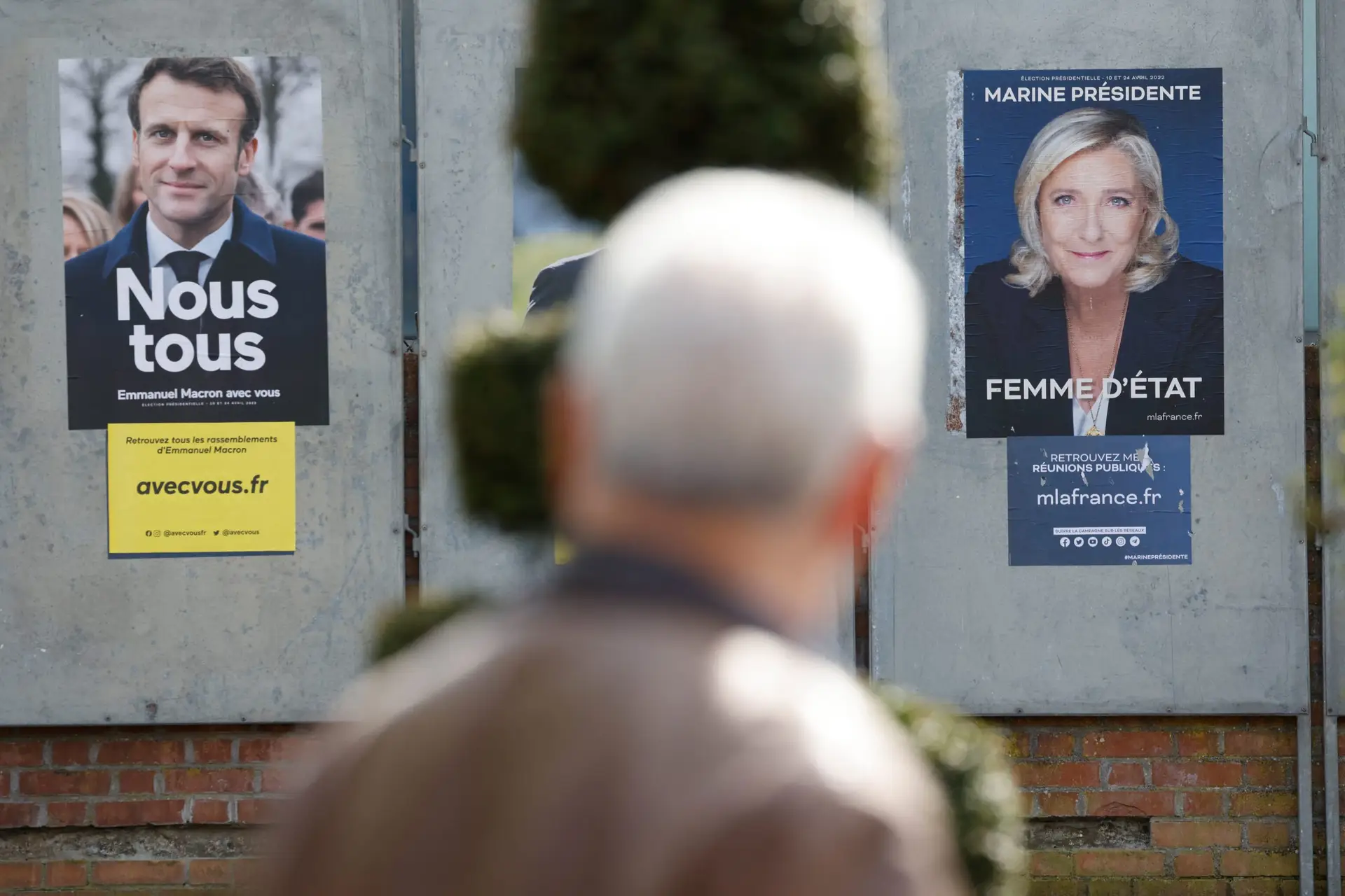 Eleições em França: as diferenças que separam Macron e Le Pen, os candidatos que vão disputar a segunda volta