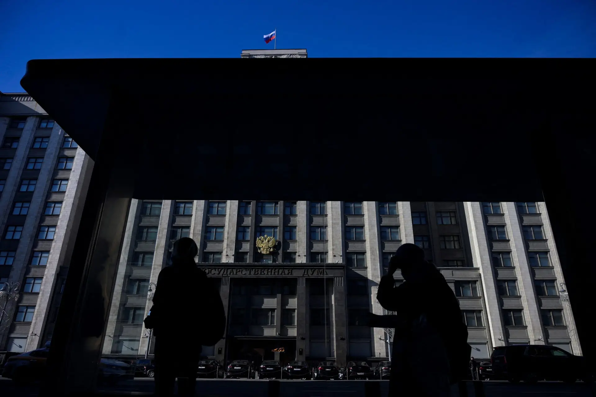 Presidente da Duma russa quer retirar nacionalidade a “traidores”