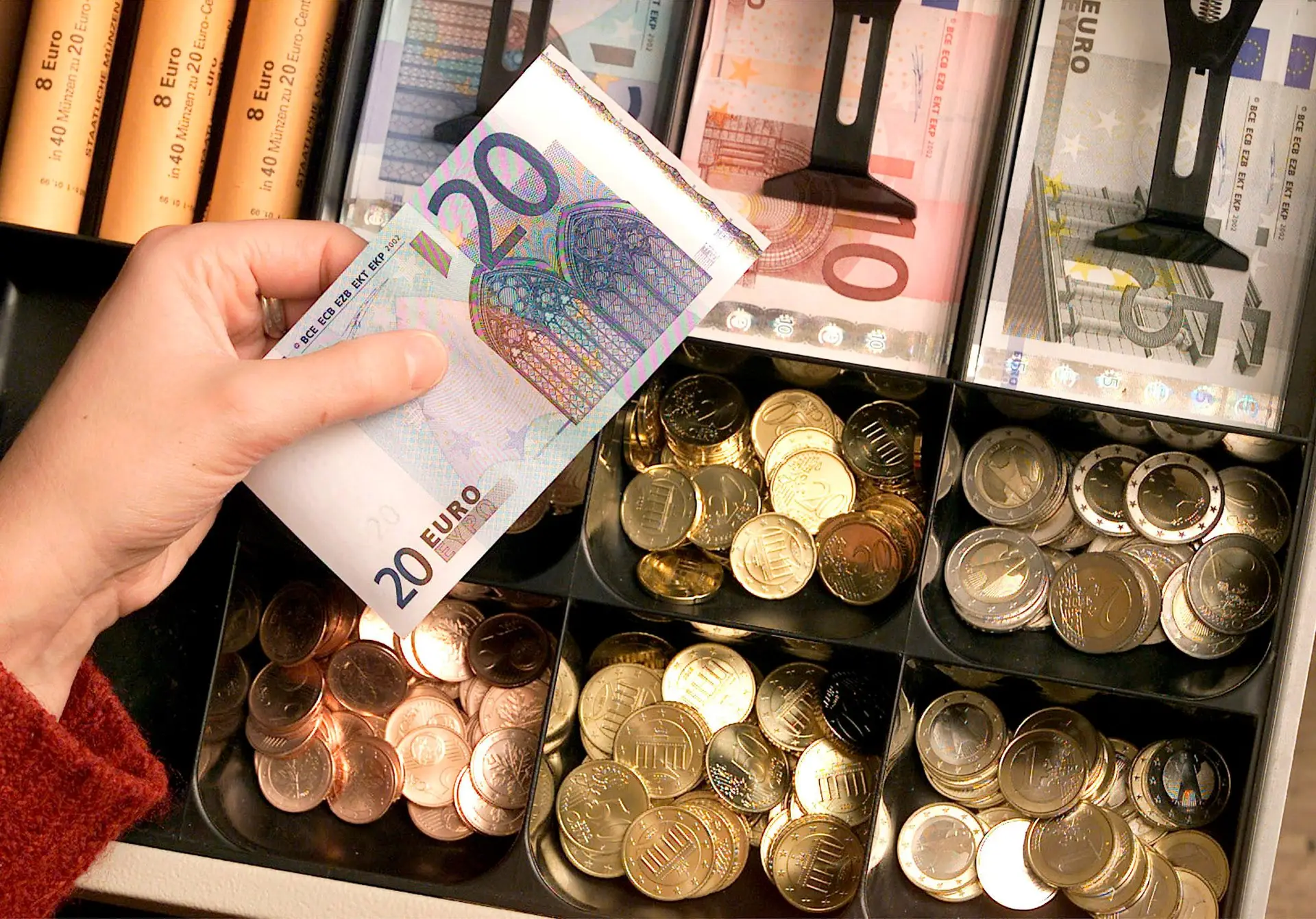Governo mantém previsão de défice de 1,9% do PIB para este ano