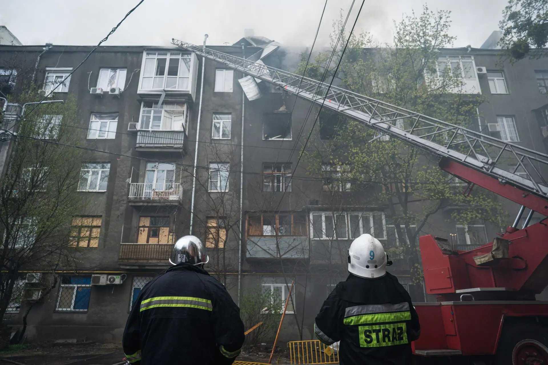 Guerra na Ucrânia: cinco pessoas morreram em ataque no centro de Kharkiv