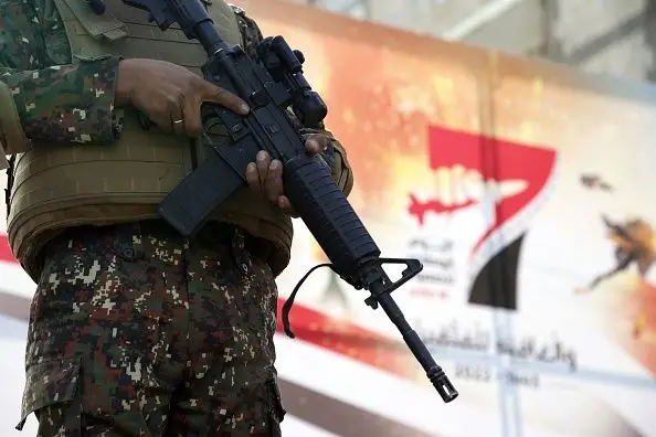 Rebeldes houthis do Iémen acordaram libertar crianças-soldados