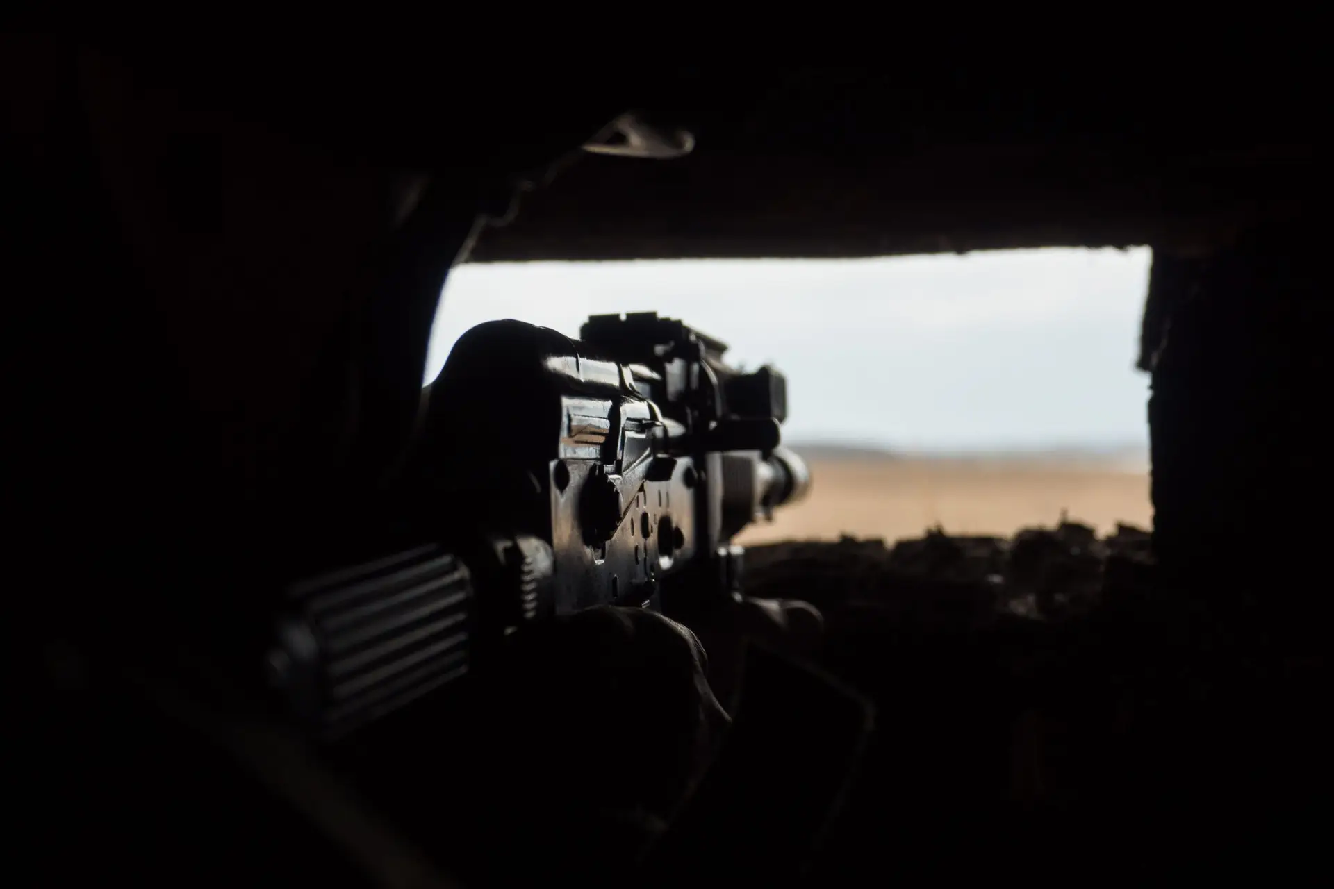 Rússia pede a todos os militares da Ucrânia para que “deponham as armas”