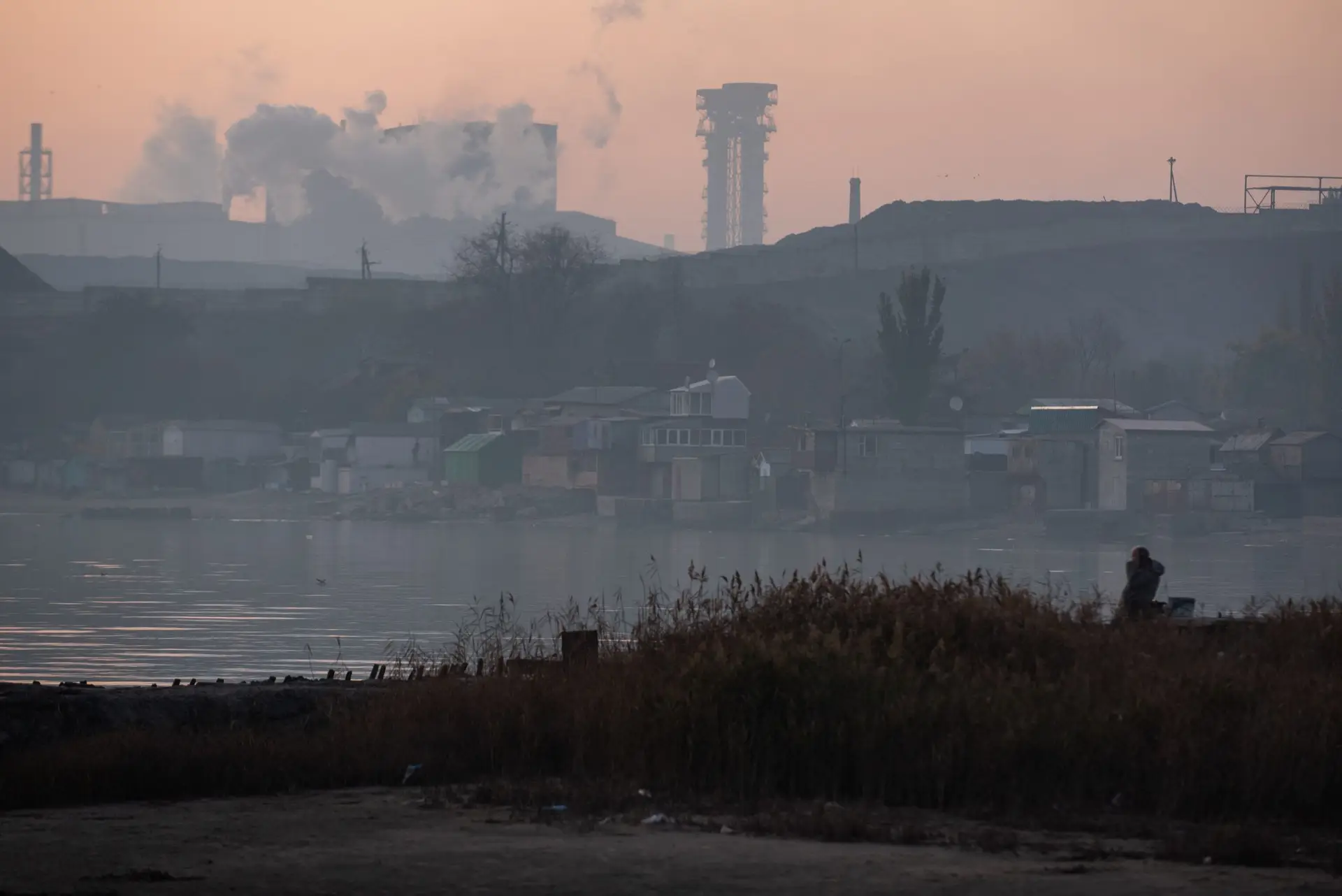 Aperta o cerco a Mariupol: “Devem ser os nossos últimos dias, senão horas de vida”