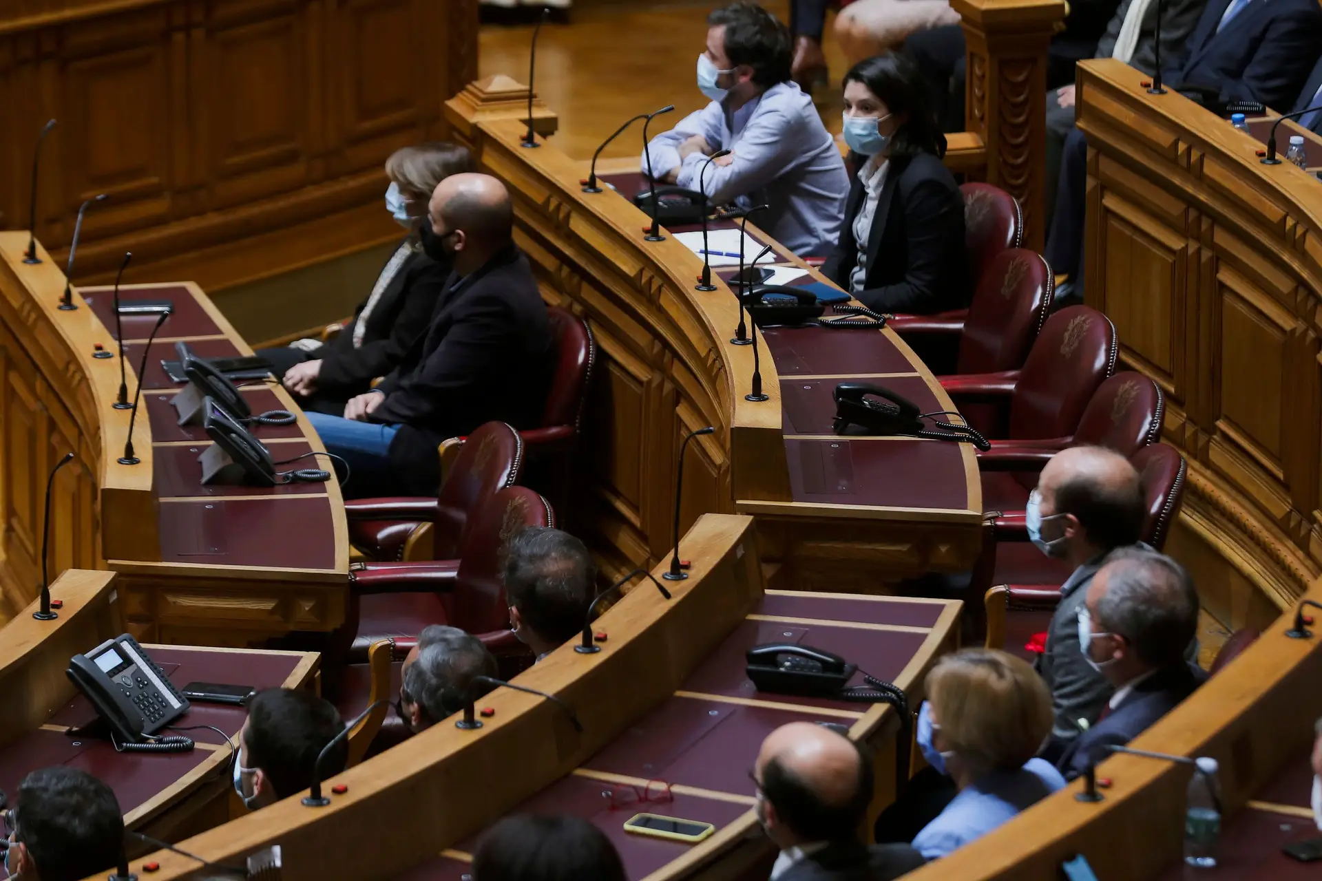 Guerra na Ucrânia: PCP considera referência de Zelensky ao 25 de Abril “um insulto”