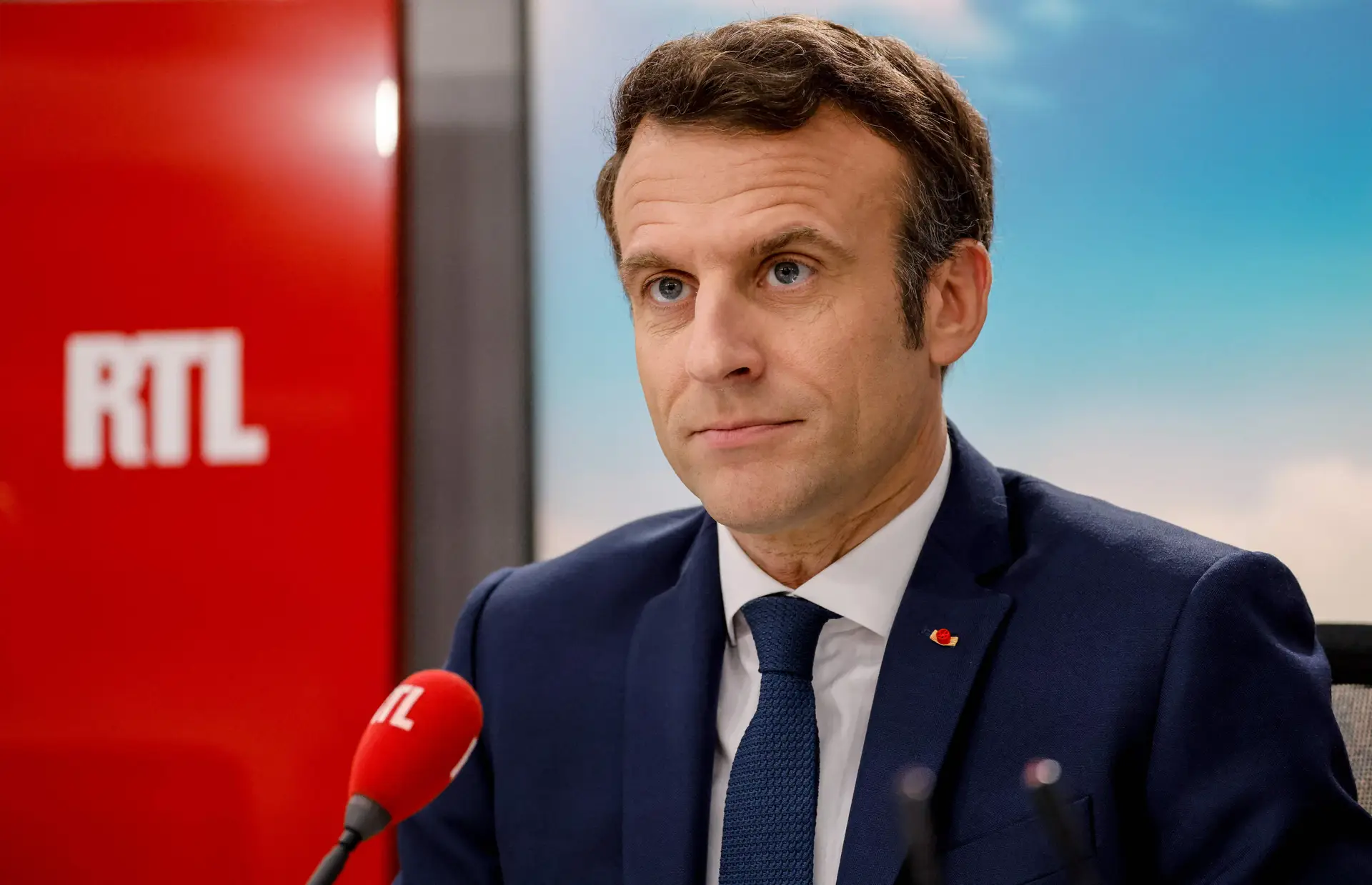 Presidenciais em França: Portugal, Espanha e Alemanha apelam ao voto em Macron 