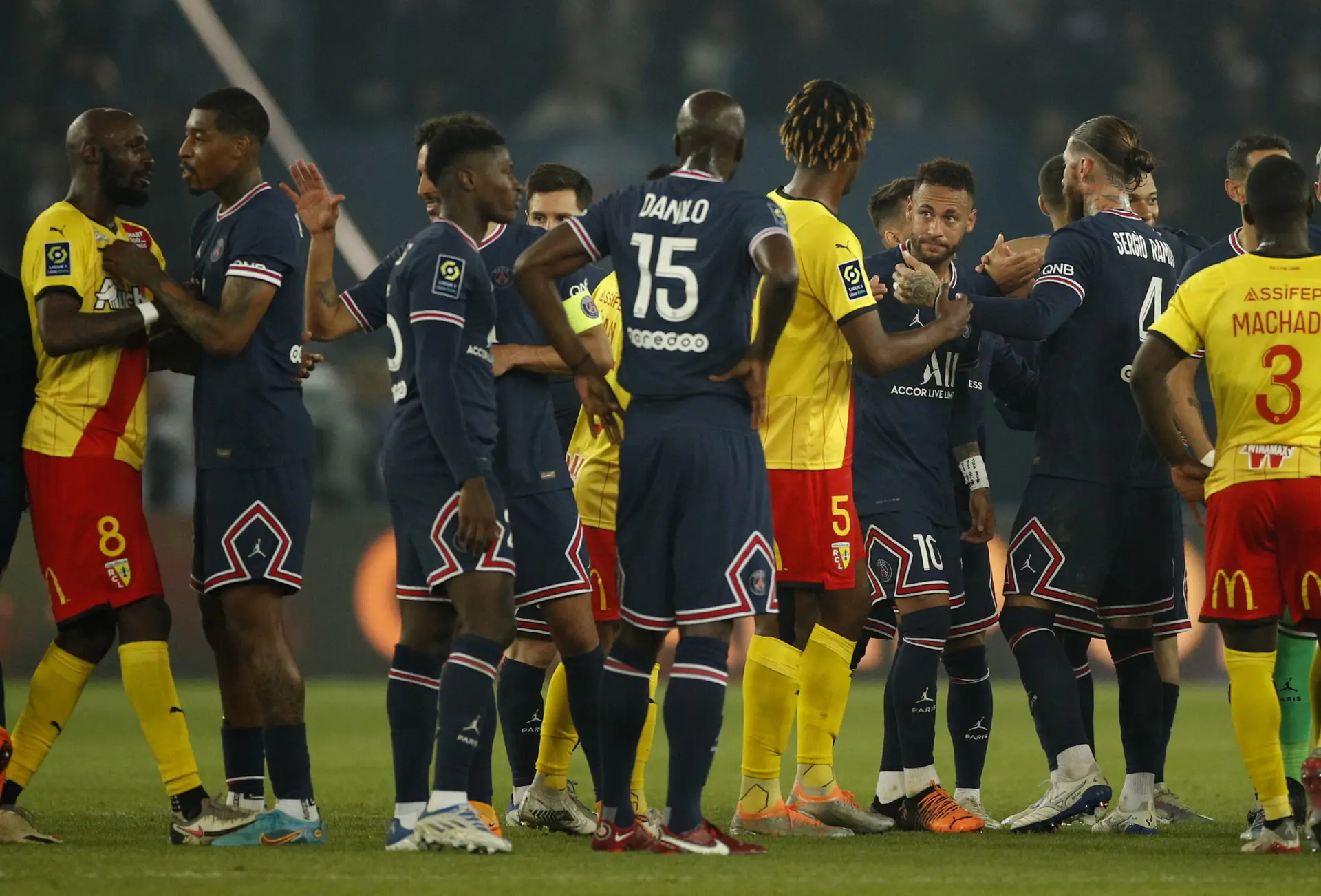 Ligue 1: PSG invicto no campeonato