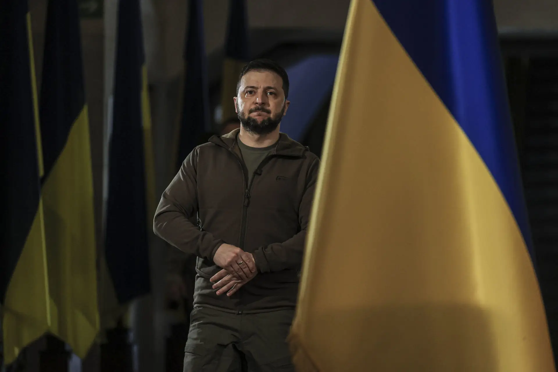 Guerra na Ucrânia: Zelensky pede proteção divina e promete vitória