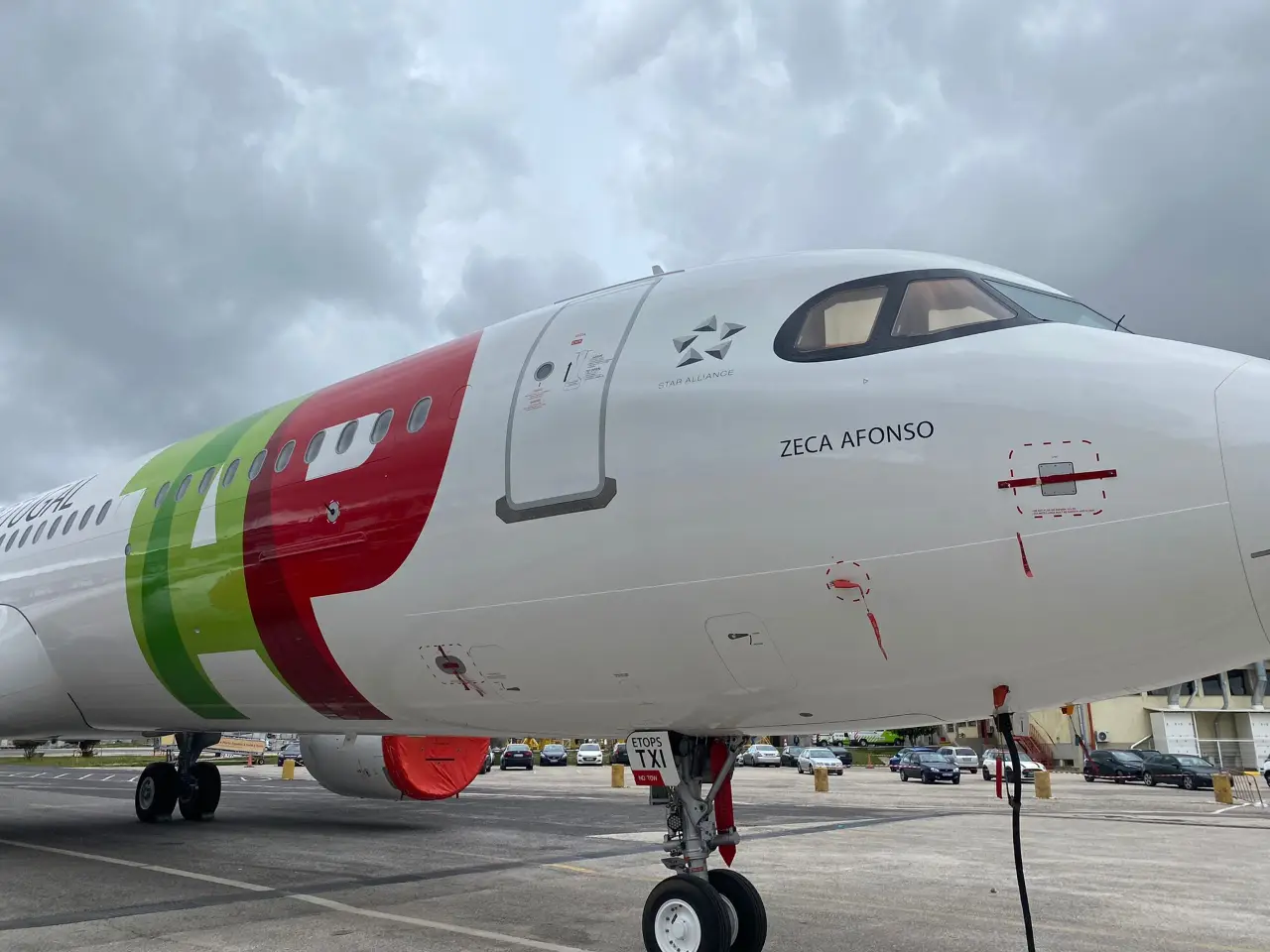 25 de Abril: “Zeca Afonso” é o novo avião da TAP e já cruzou o Atlântico