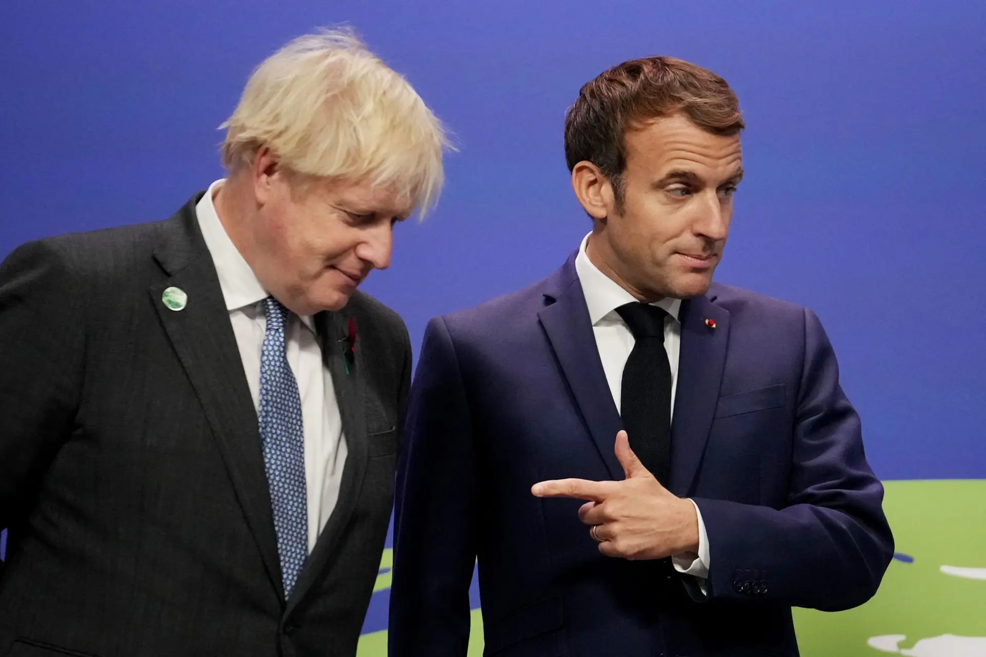 Boris Johnson destaca colaboração com Emmanuel Macron