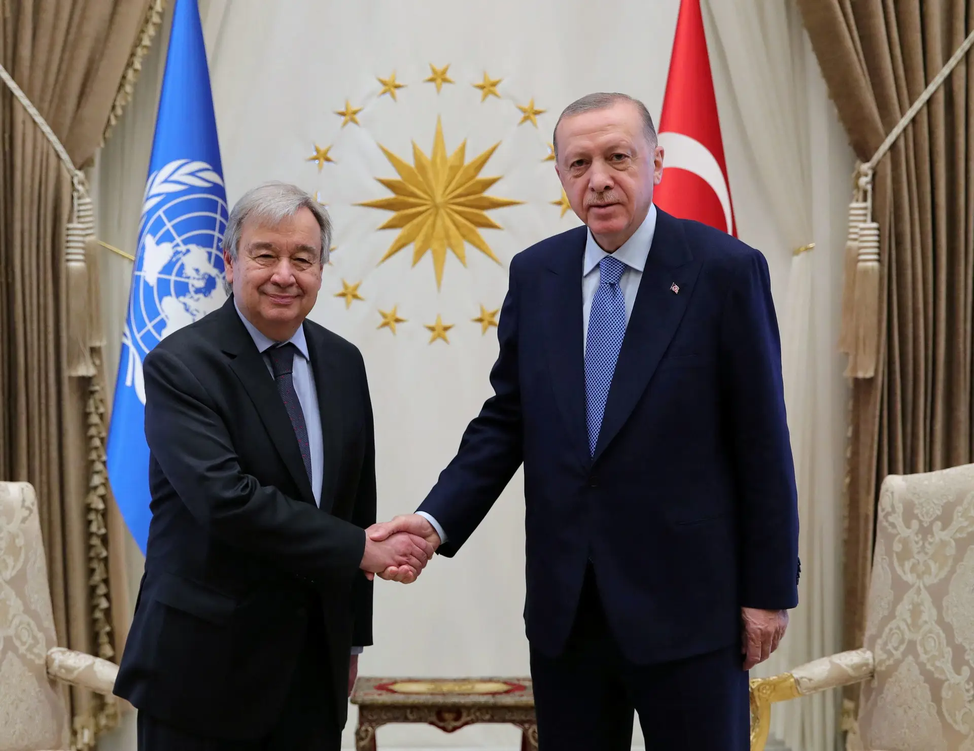 Guerra na Ucrânia: António Guterres arranca semana decisiva na Turquia 