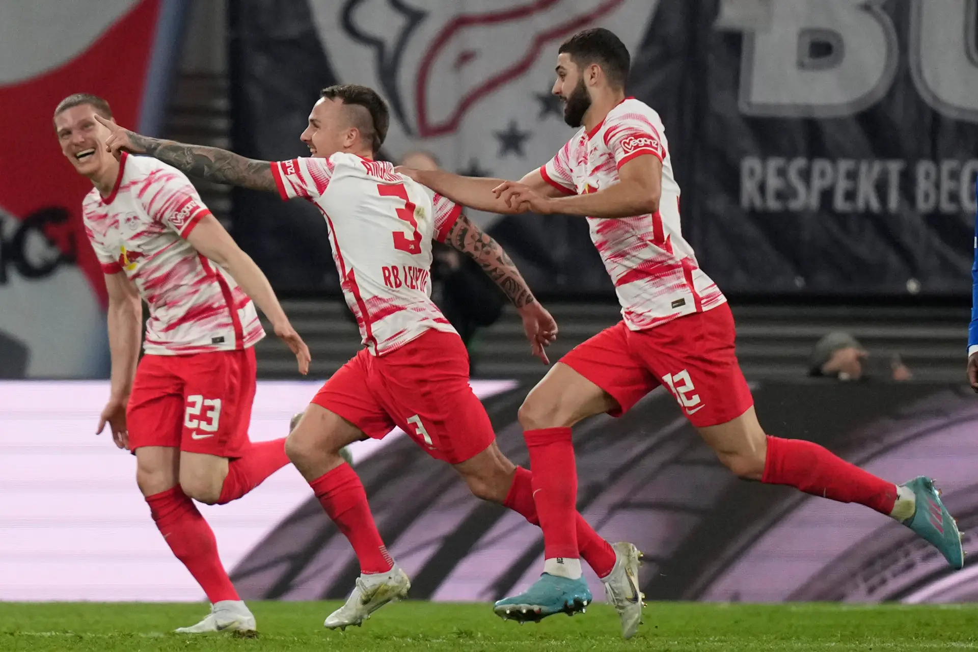 Liga Europa: Leipzig vence Rangers pela margem mínima