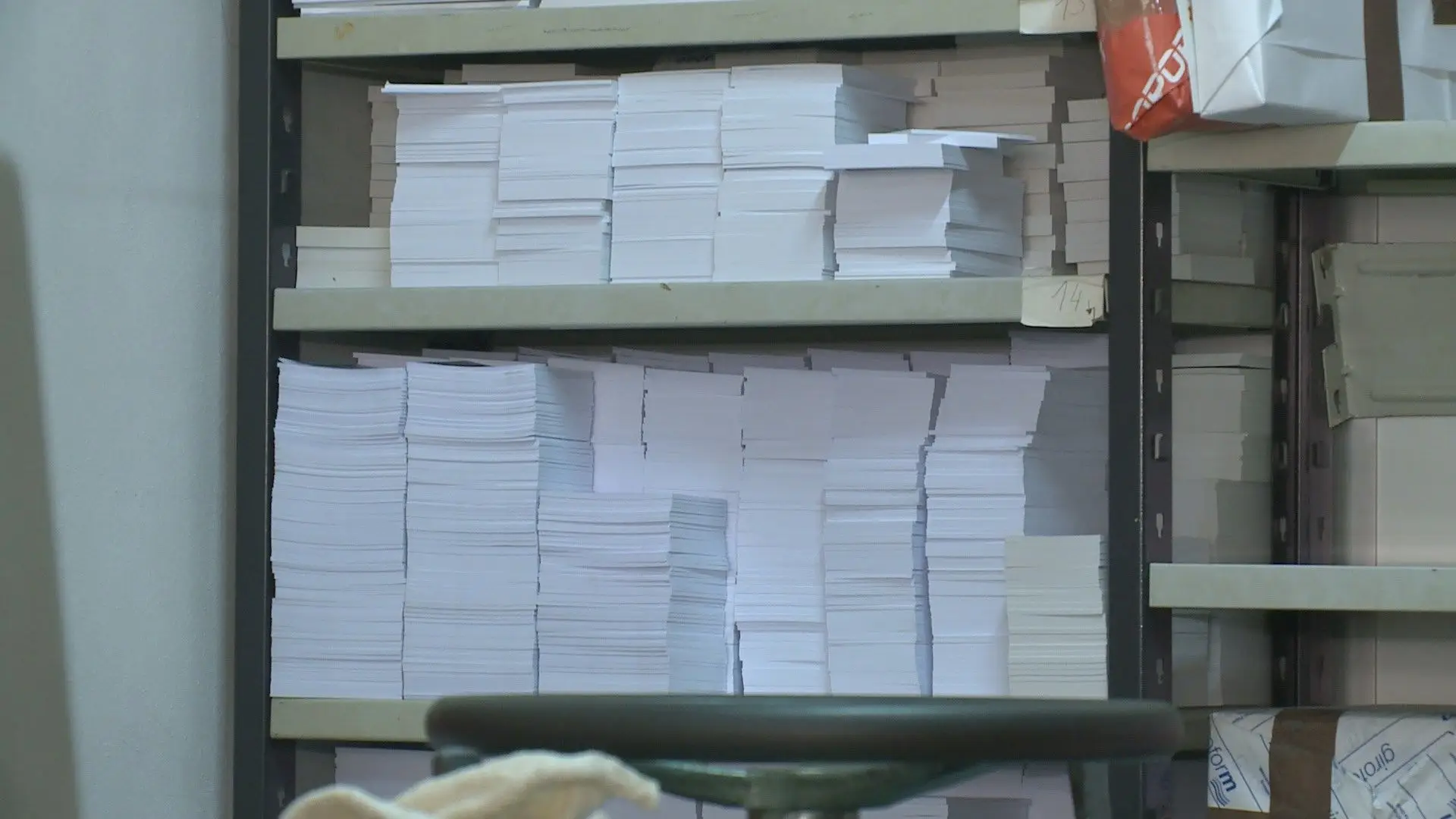 Conflito na Ucrânia está a afetar distribuição de papel a gráficas e editoras