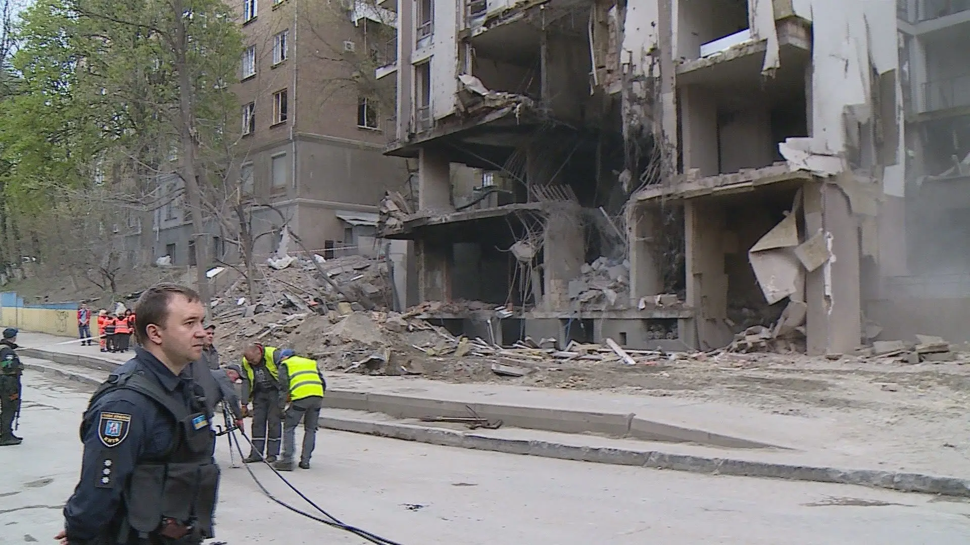 Reportagem SIC: ataque a Kiev provocou mortos, feridos e a destruição de um edifício de 25 andares