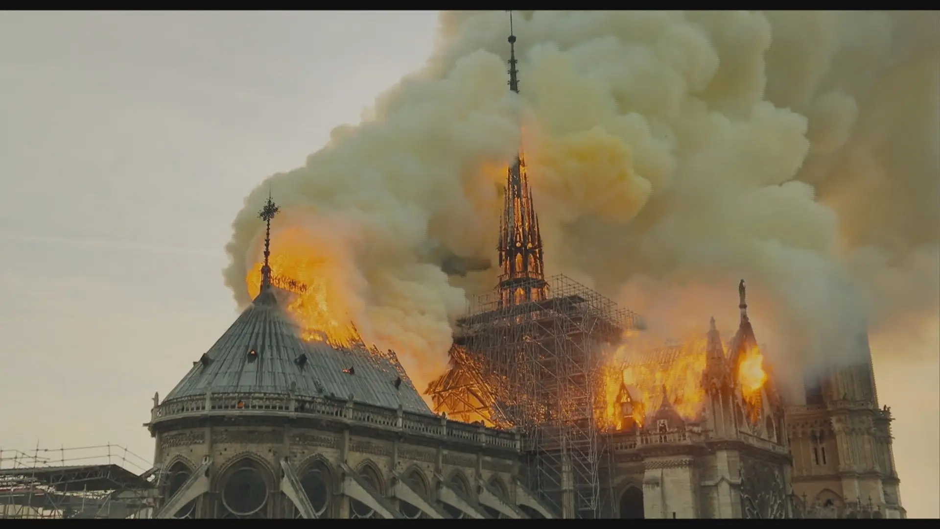 “Notre Dame em Chamas” já pode ser visto nos cinemas portugueses 