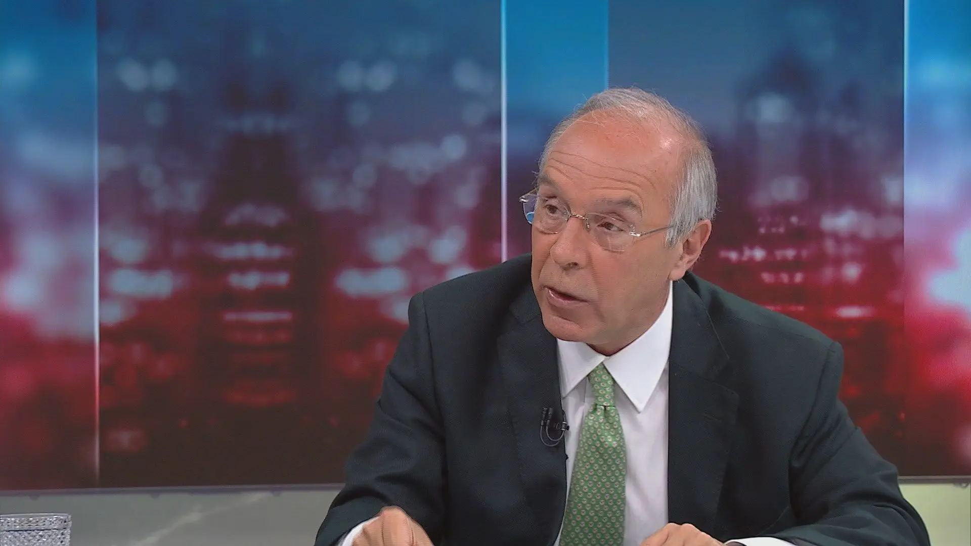 Covid-19: peritos recomendam 4ª dose da vacina, mas autoridades de saúde ainda não decidiram data