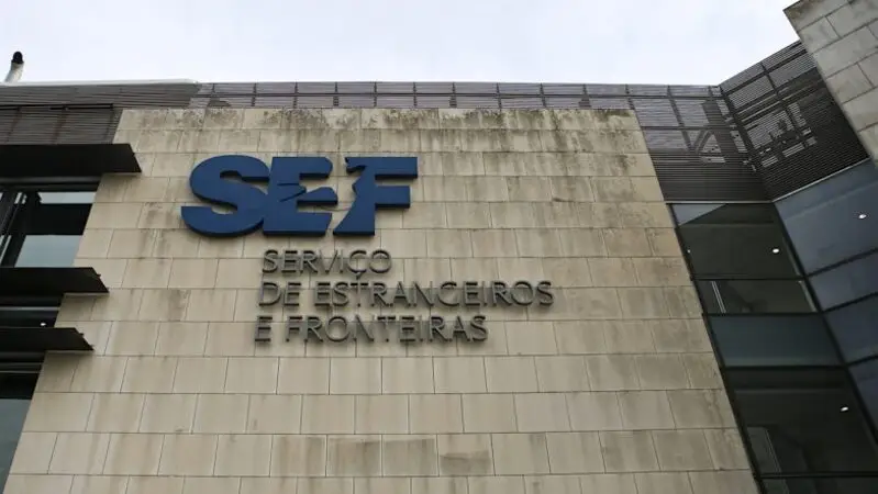 Presidente Marcelo promulga adiamento da extinção do SEF