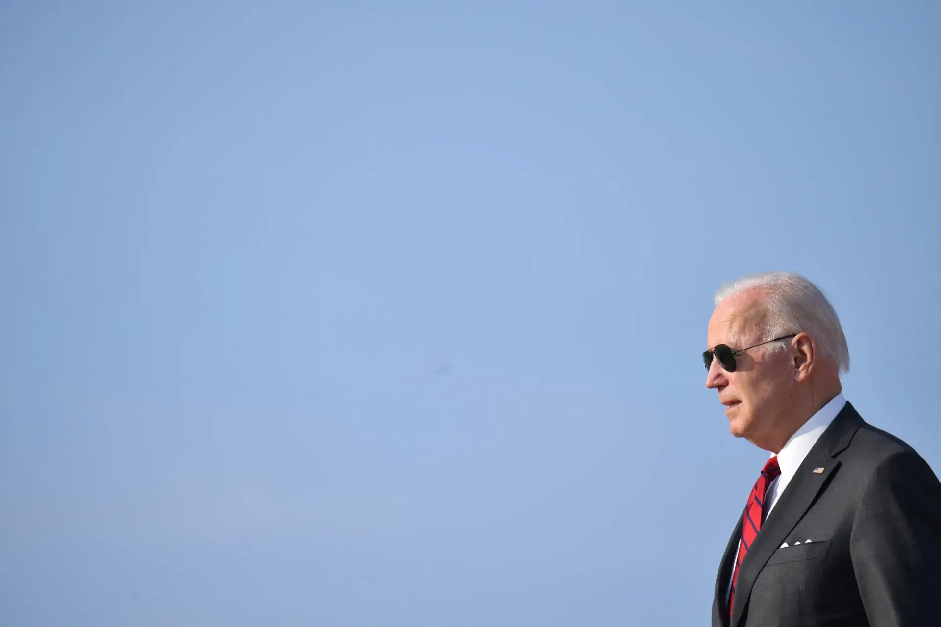 Biden afirma que guerra na Ucrânia “não vai ser barata”, mas “ceder à agressão seria ainda mais caro”