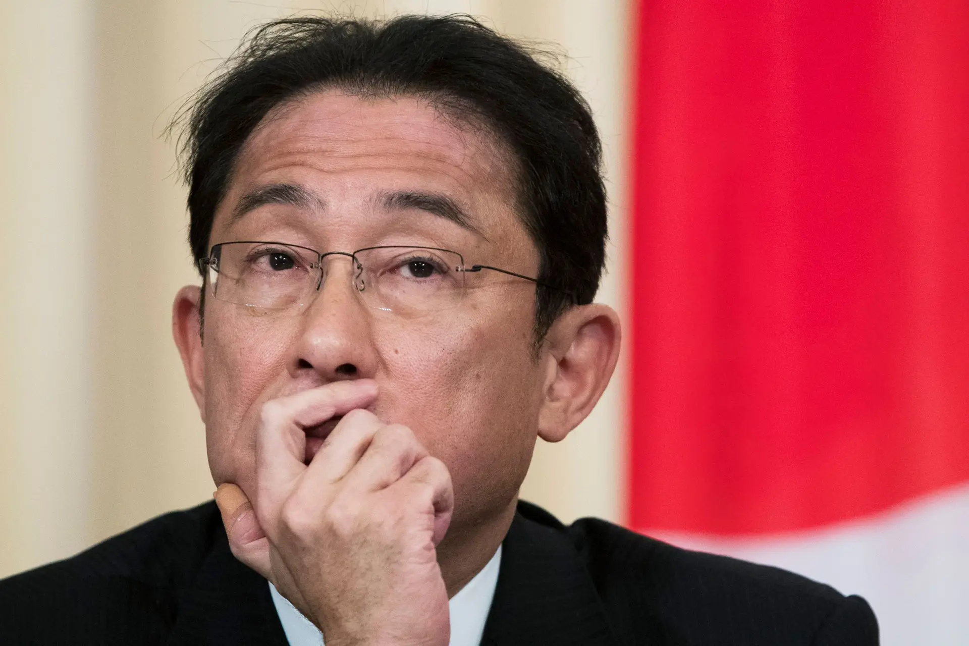 Rússia proíbe entrada de mais de 60 responsáveis japoneses, incluindo o primeiro-ministro
