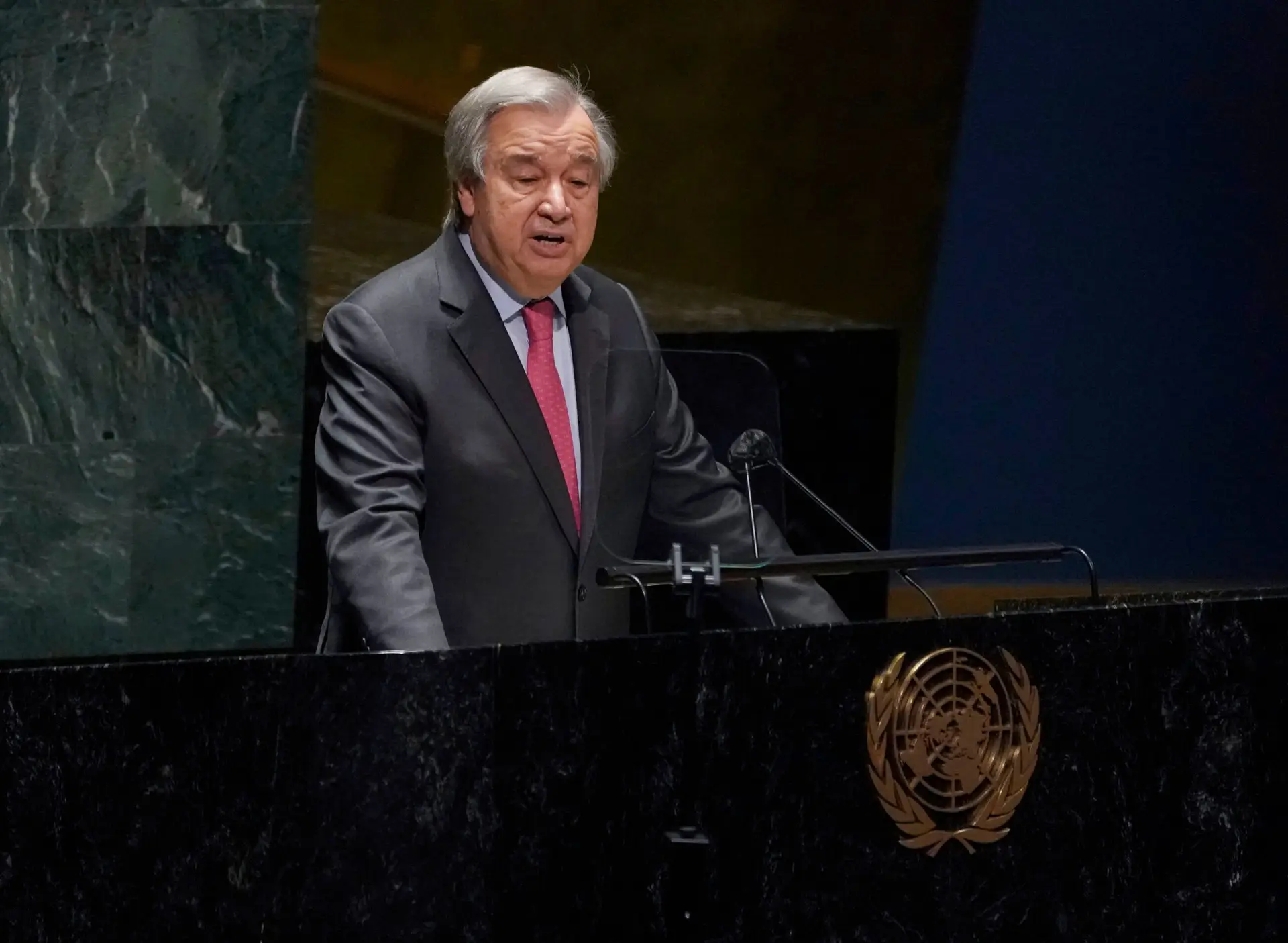 António Guterres: “Conselho de Segurança falou a uma só voz pela paz na Ucrânia”