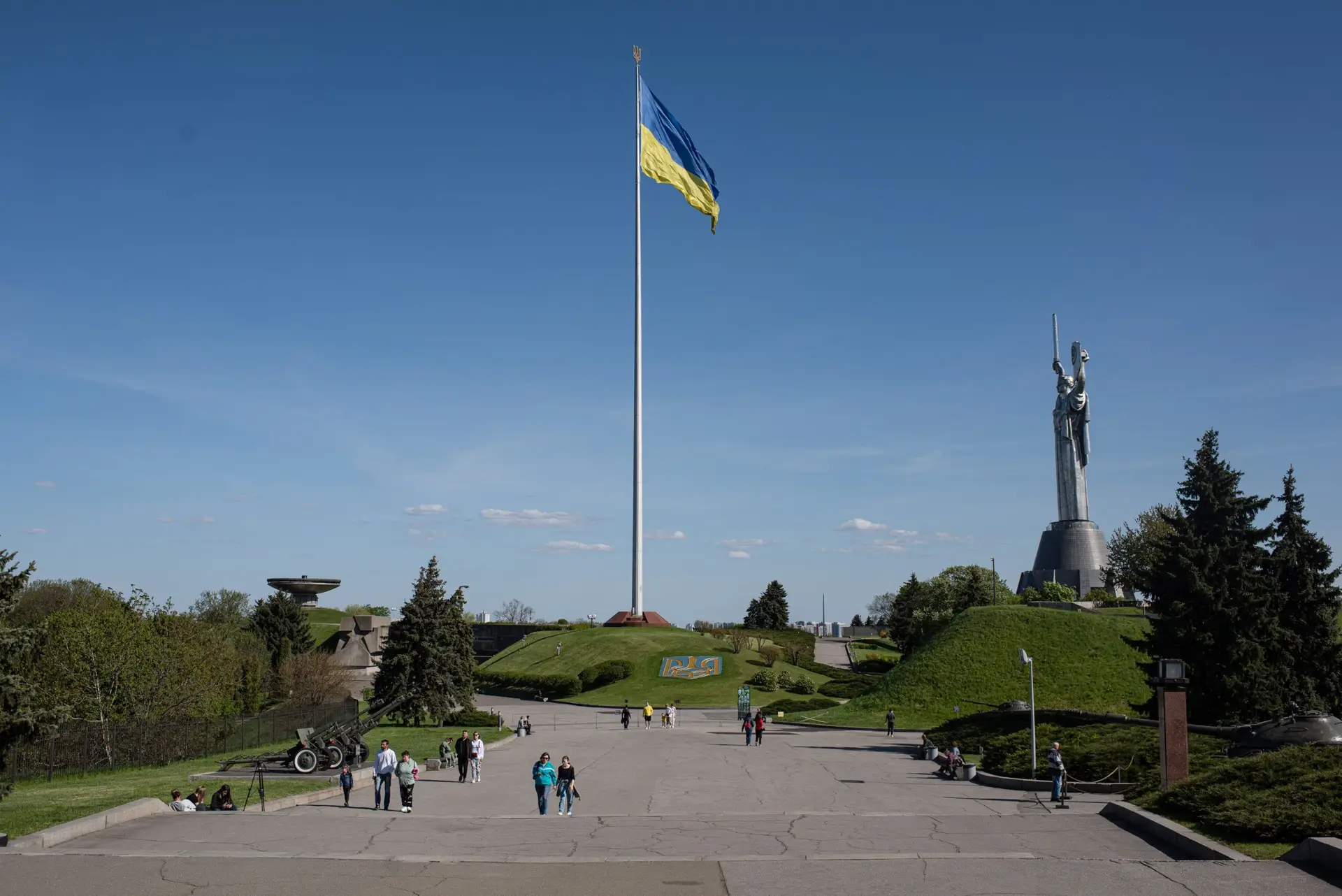 Dois terços dos residentes de Kiev regressaram à capital ucraniana