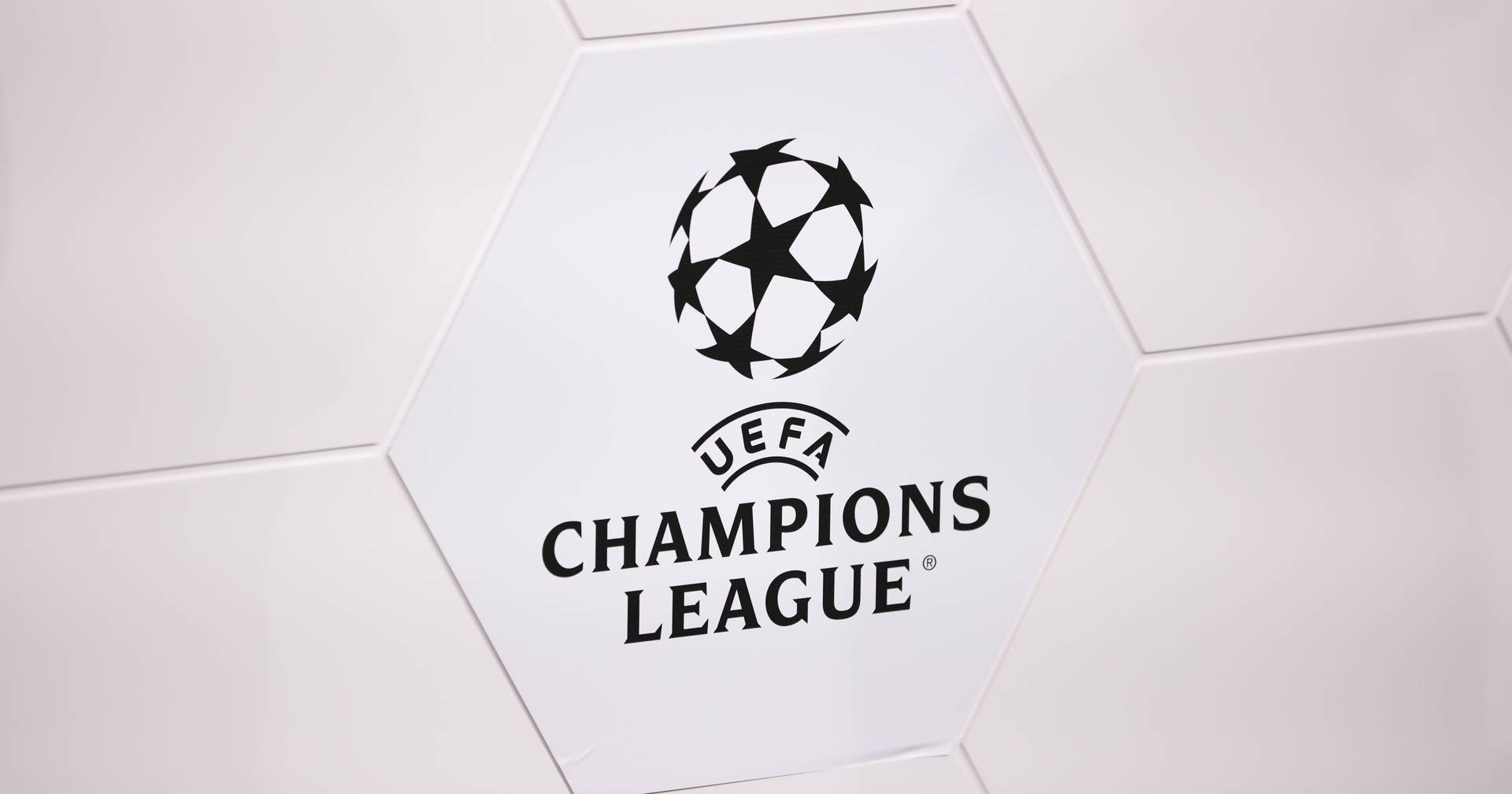 Uefa aprova novo formato da Liga dos Campeões a partir de 2024/25