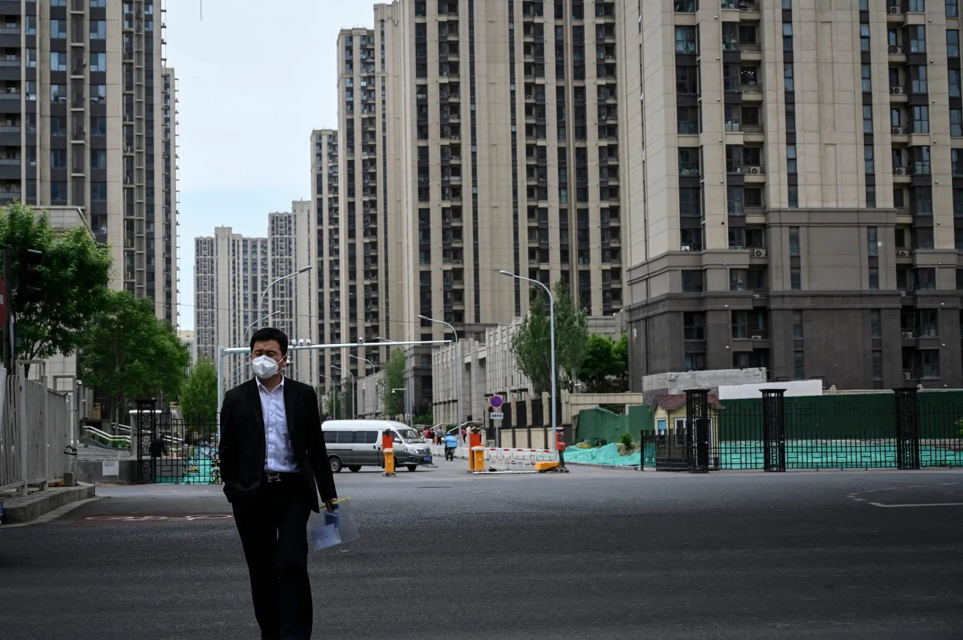 China classifica como “irresponsáveis” as críticas da OMS à estratégia de tolerância zero à covid-19