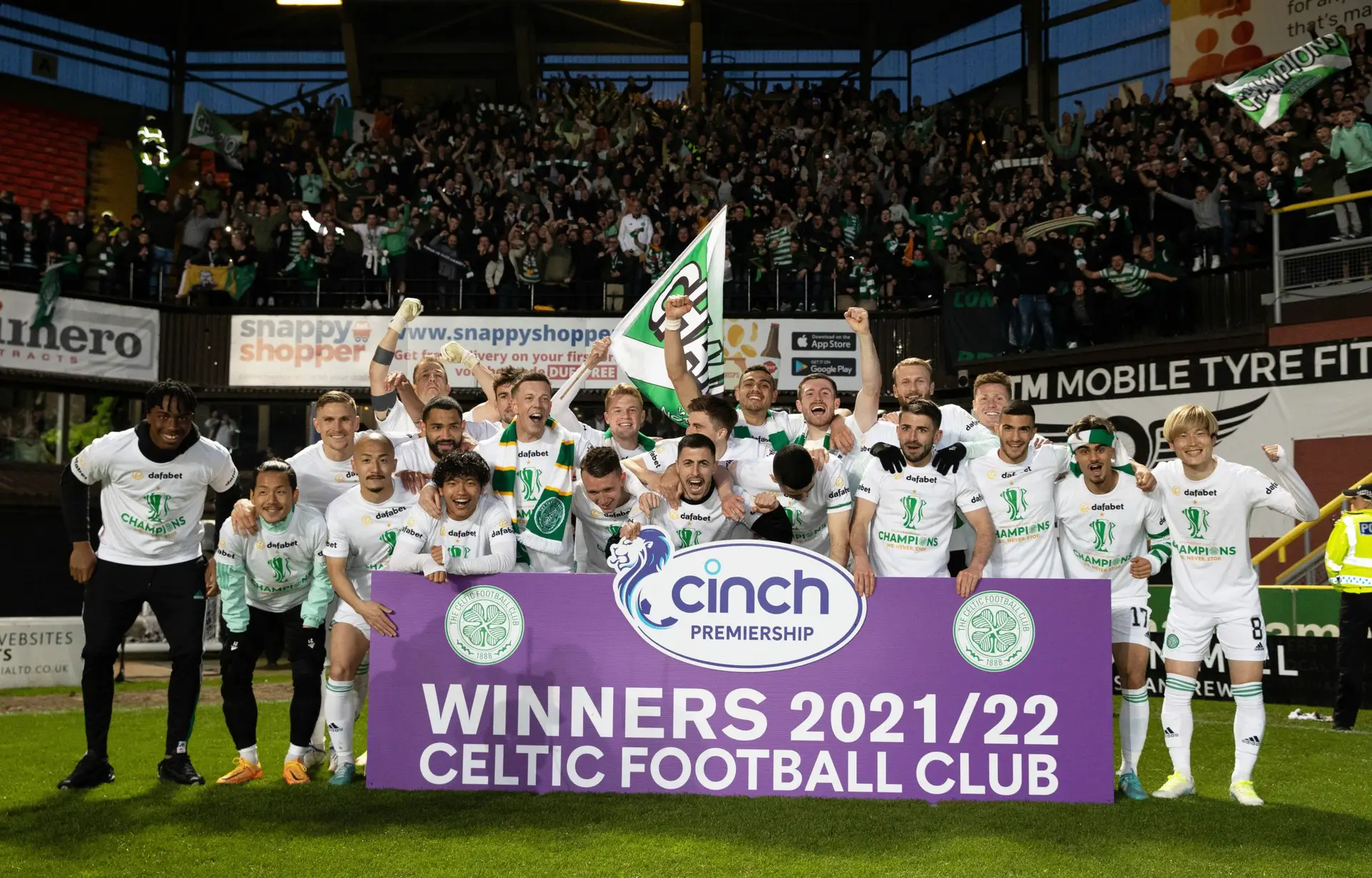 Celtic do português Jota conquista o campeonato escocês