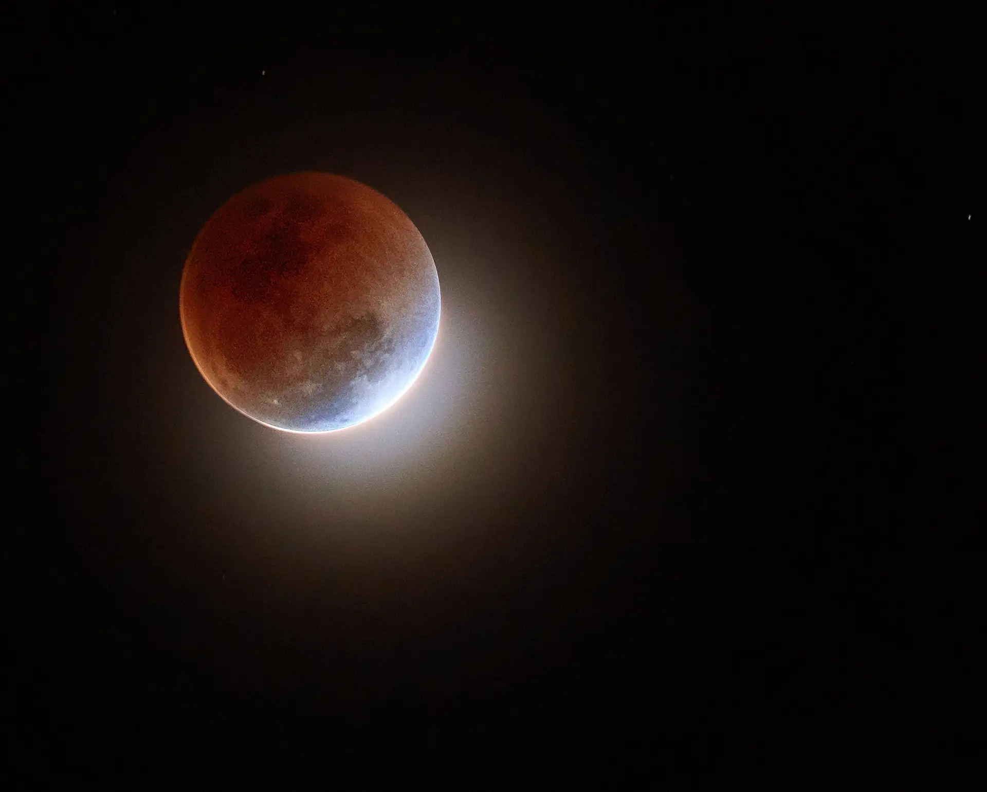Vem aí o primeiro eclipse total lunar do ano e traz um extra 