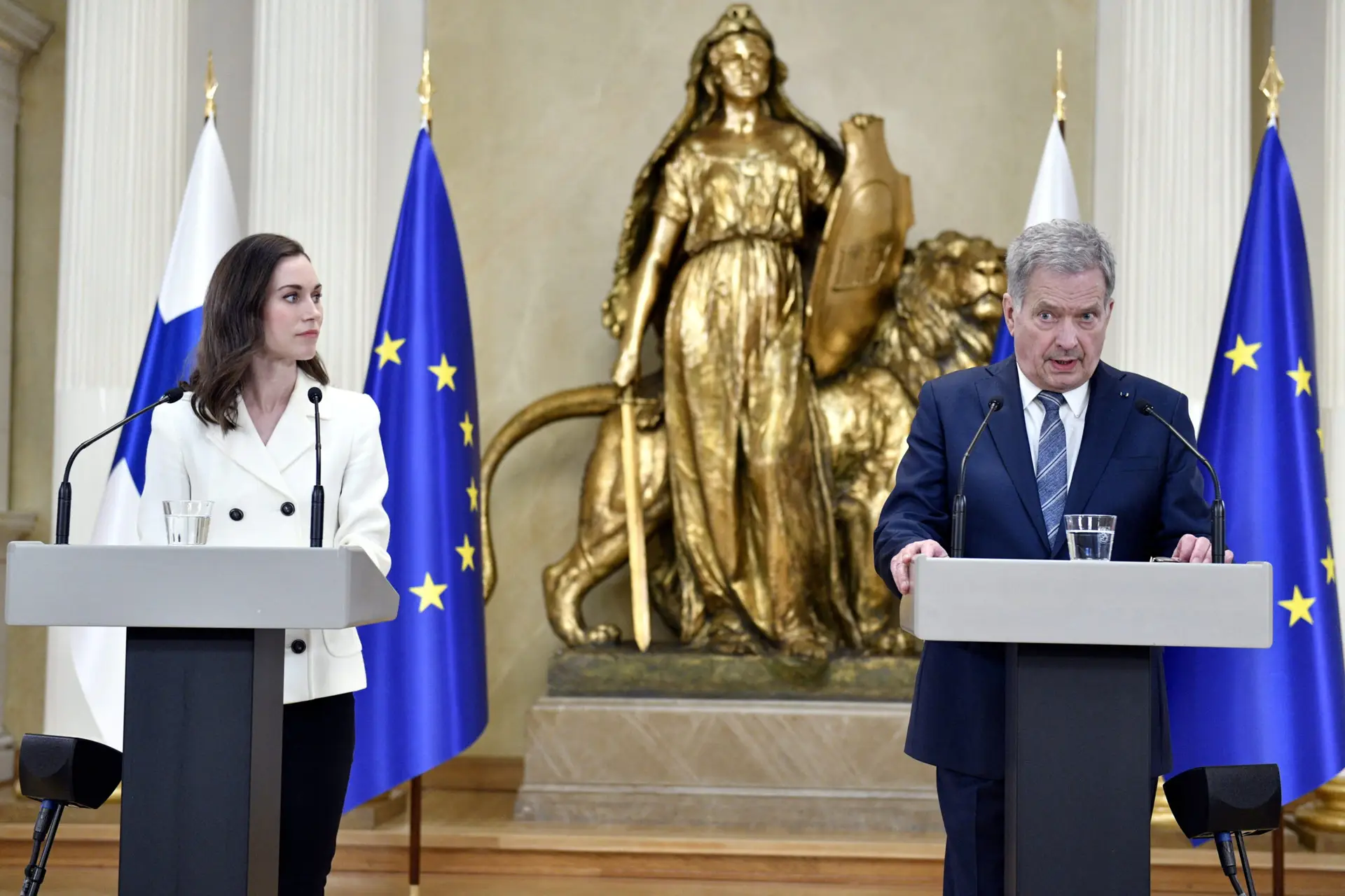 Finlândia vai pedir adesão à NATO