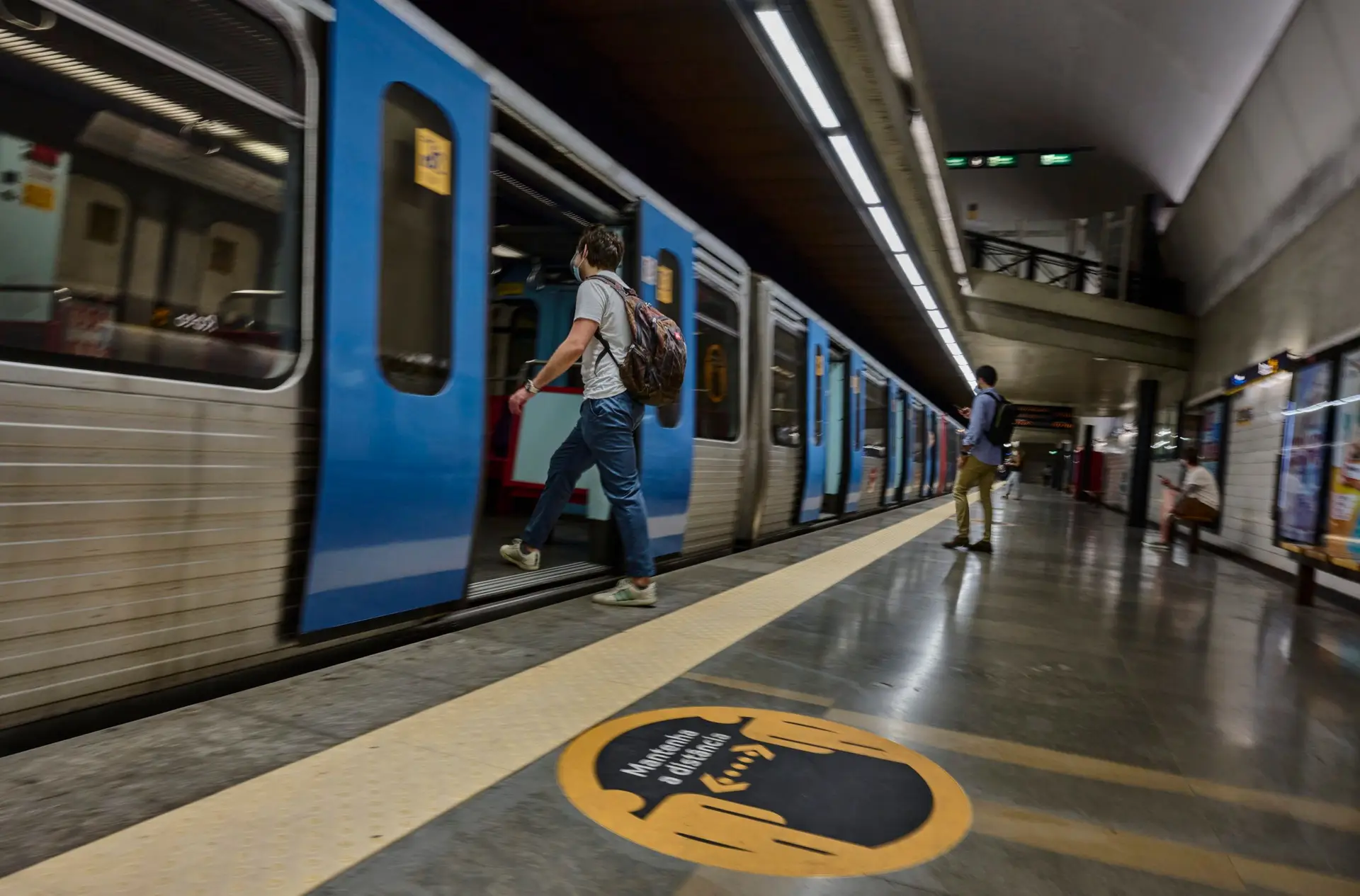 Greve no Metro de Lisboa: trabalhadores exigem mais contratações para acabar com as horas extra