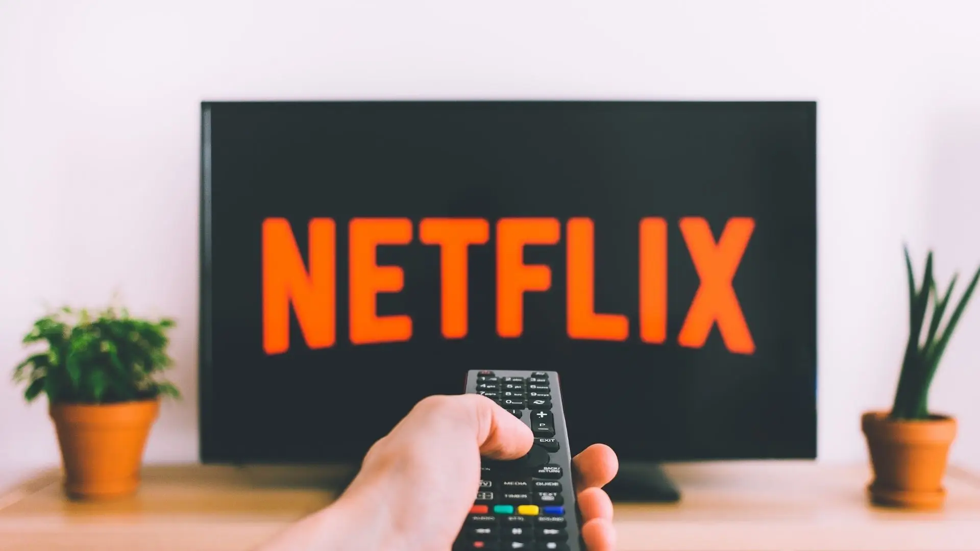 Série portuguesa para a Netflix já começou a ser filmada nos Açores