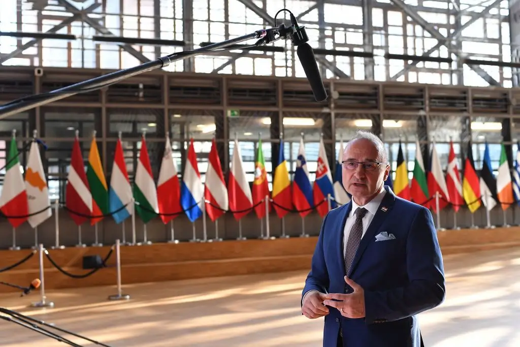 Governo da Croácia anula opinião do Presidente e apoia adesão da Suécia e da Finlândia à NATO