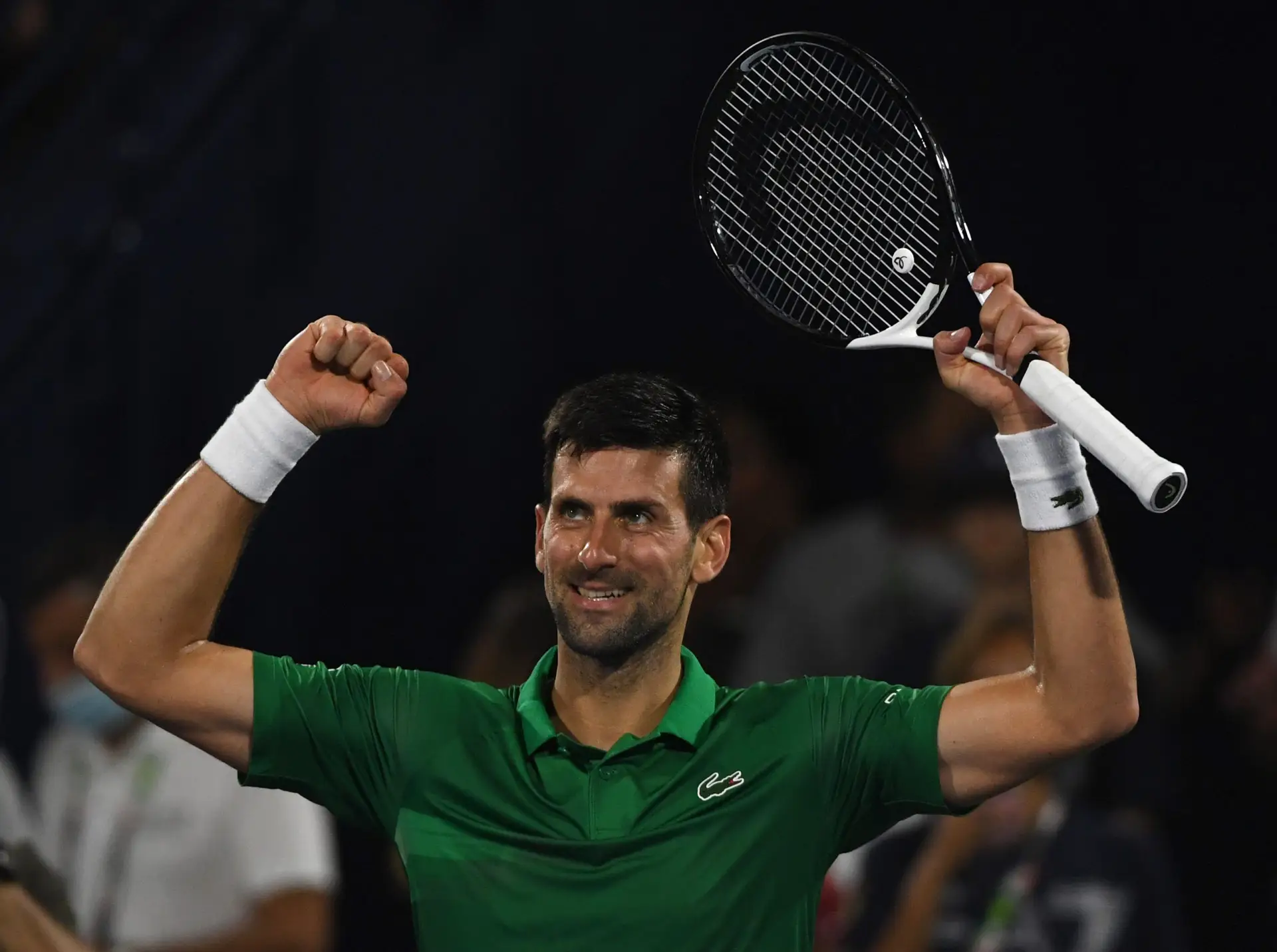 Roland Garros: Novak Djokovic está de volta para defender o título frente a Nadal e Alcaraz