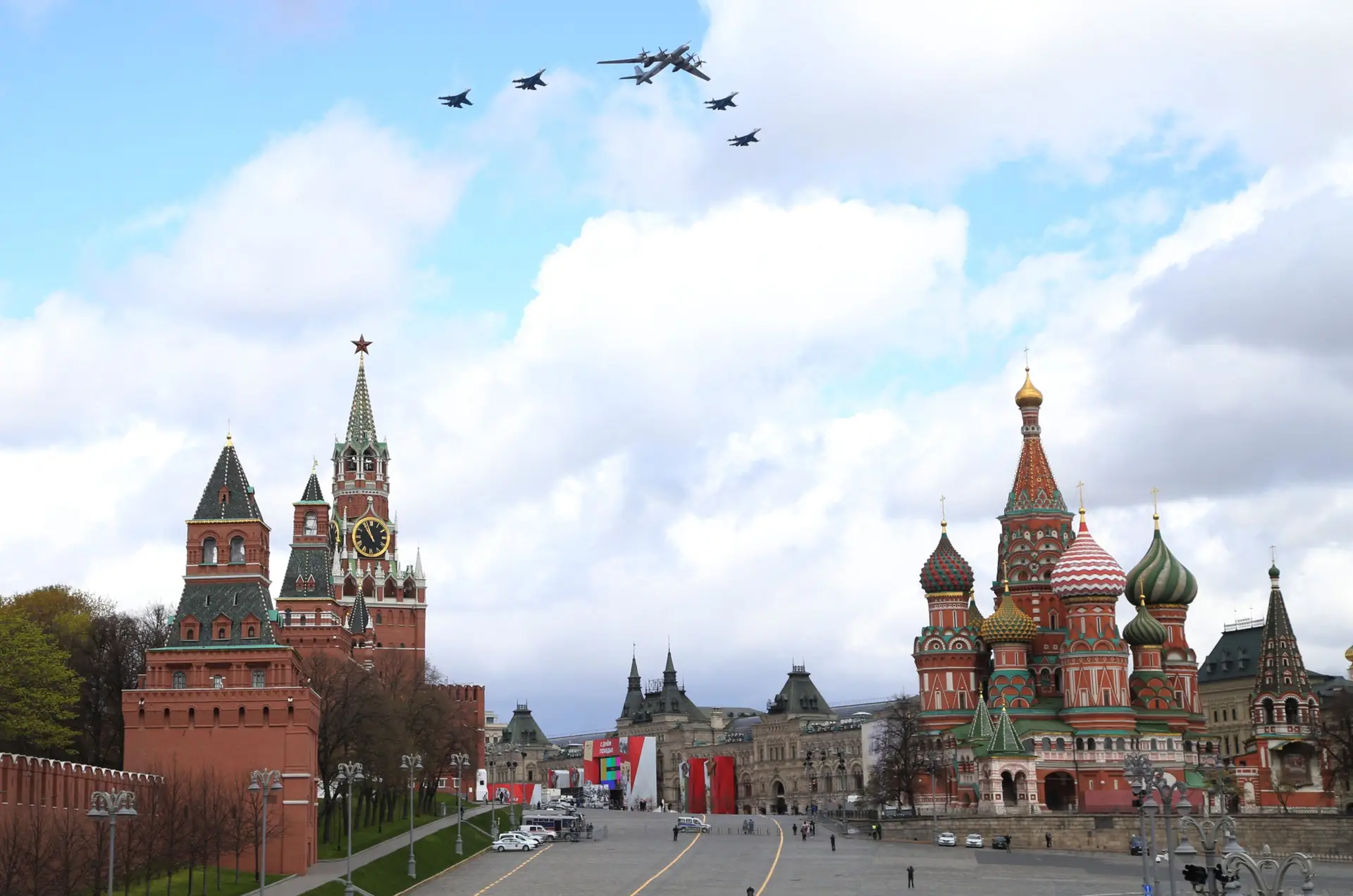 Partido do Kremlin propõe abolir limite de idade para servir no exército para atrair “especialistas interessados em trabalhar na Ucrânia”