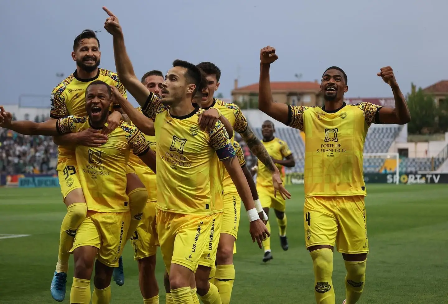 Desportivo de Chaves vence Moreirense e está mais perto de conseguir vaga na I Liga