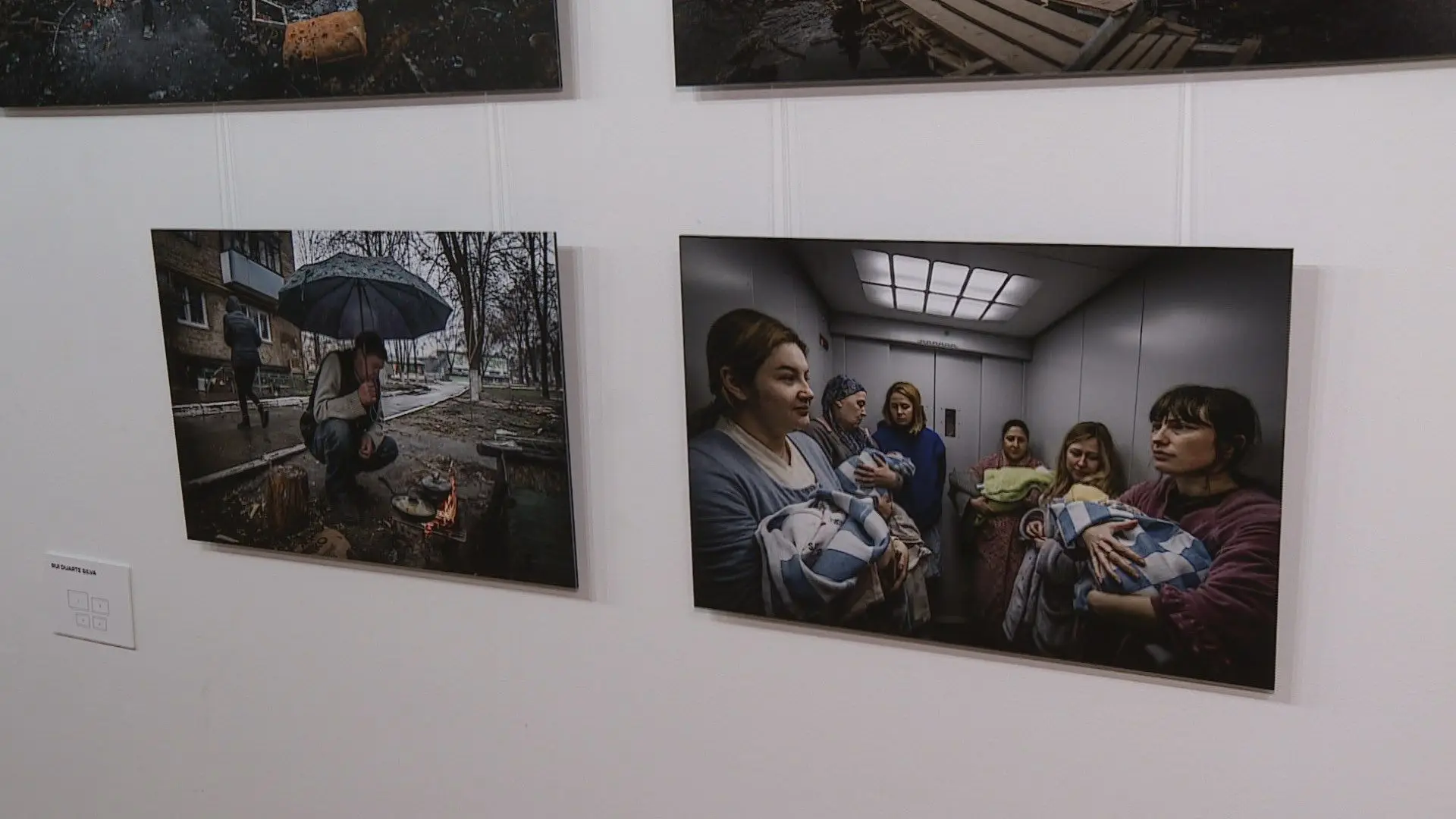Fotojornalistas portugueses mostram imagens que captaram na Ucrânia em exposição em Lisboa