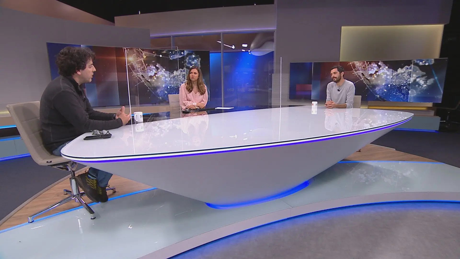 “Guerra, destruição e resiliência”: Rui Caria e Daniel Rodrigues regressam da Ucrânia e partilham as “experiências inesquecíveis”