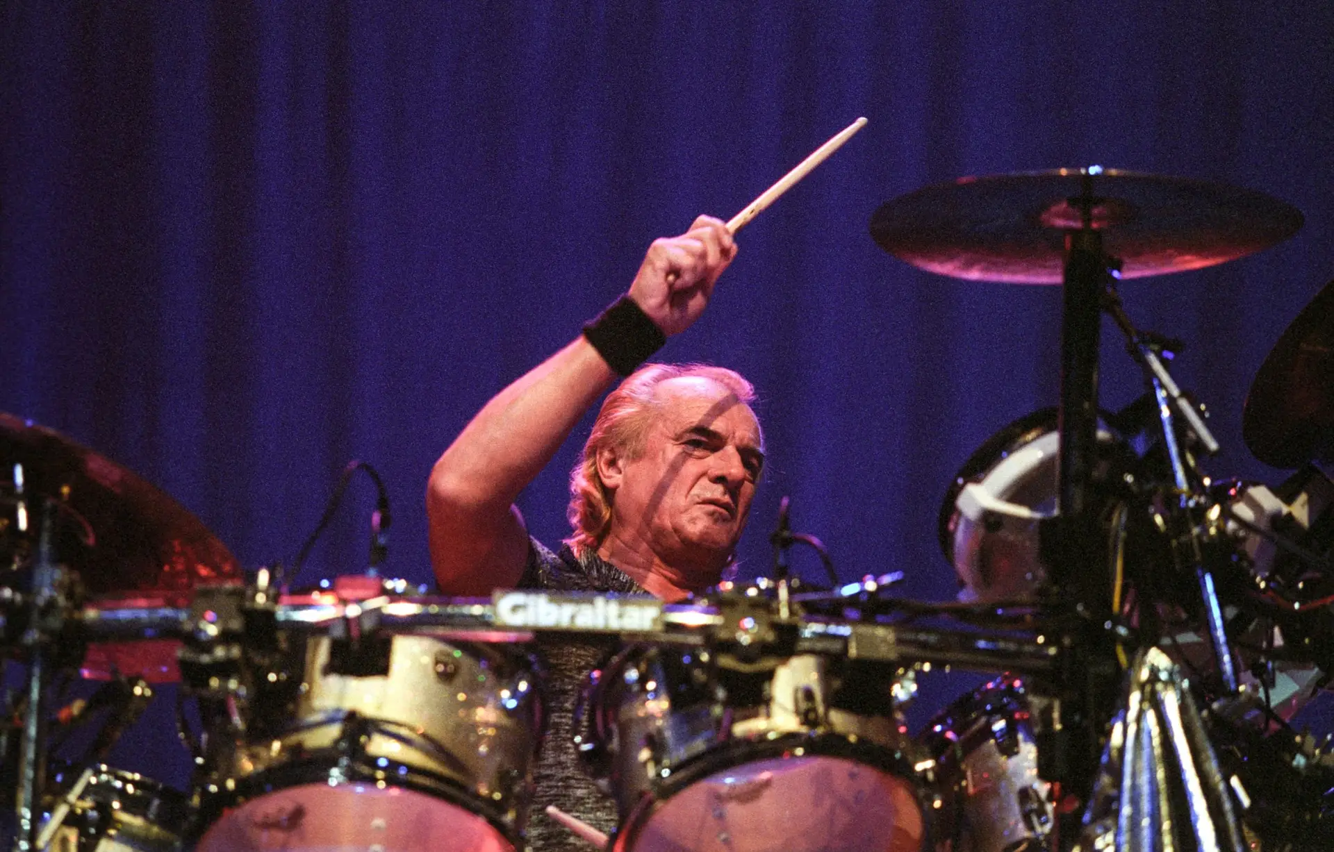 Morreu baterista dos Yes, Alan White, aos 72 anos após doença repentina