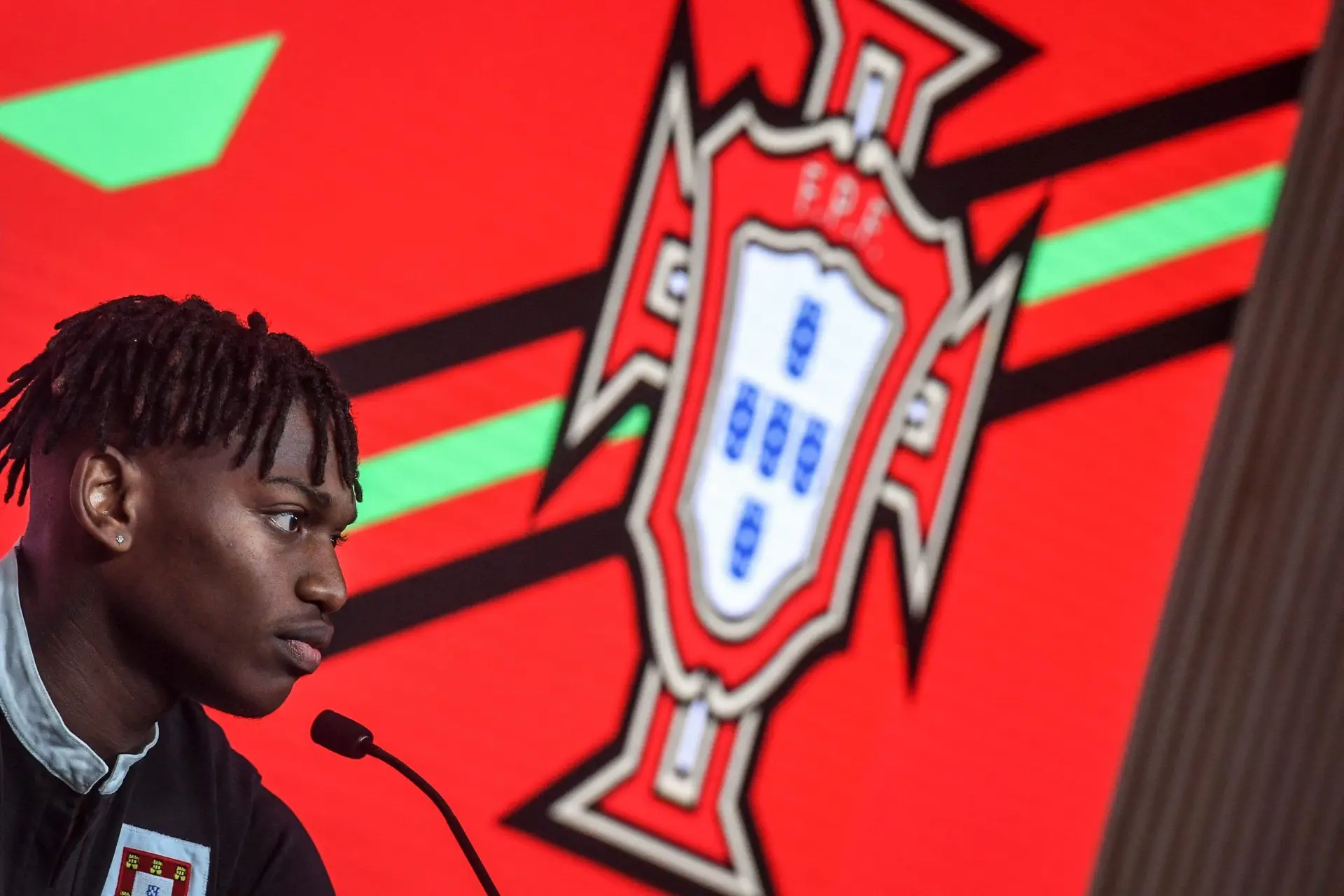 Rafael Leão quer ajudar Portugal a entrar a vencer na Liga das Nações