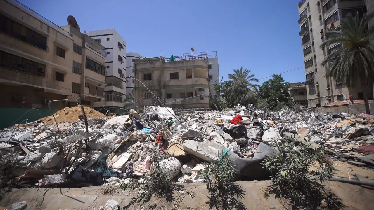 Faixa de Gaza: “Por vezes desejo ter morrido com os outros, assim teria finalmente conseguido sair”
