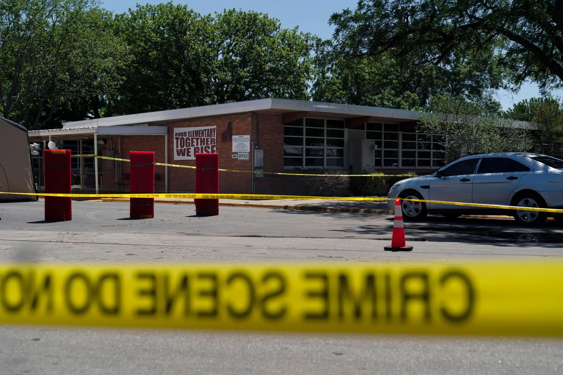 Massacre no Texas: Departamento de Justiça abre inquérito à atuação da polícia