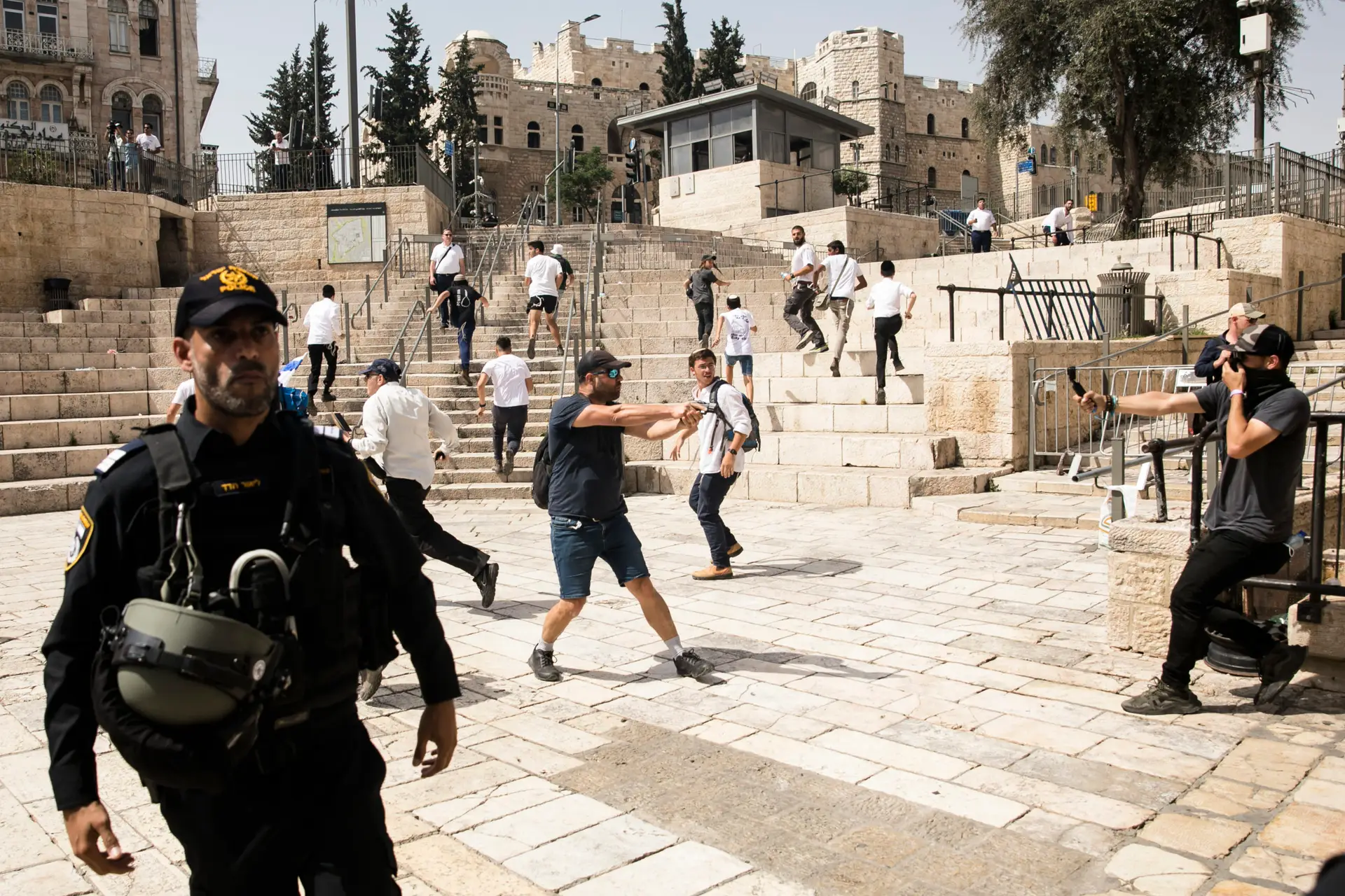 Jerusalém: marcha de nacionalistas israelitas originou confrontos que acabaram com feridos e detenções