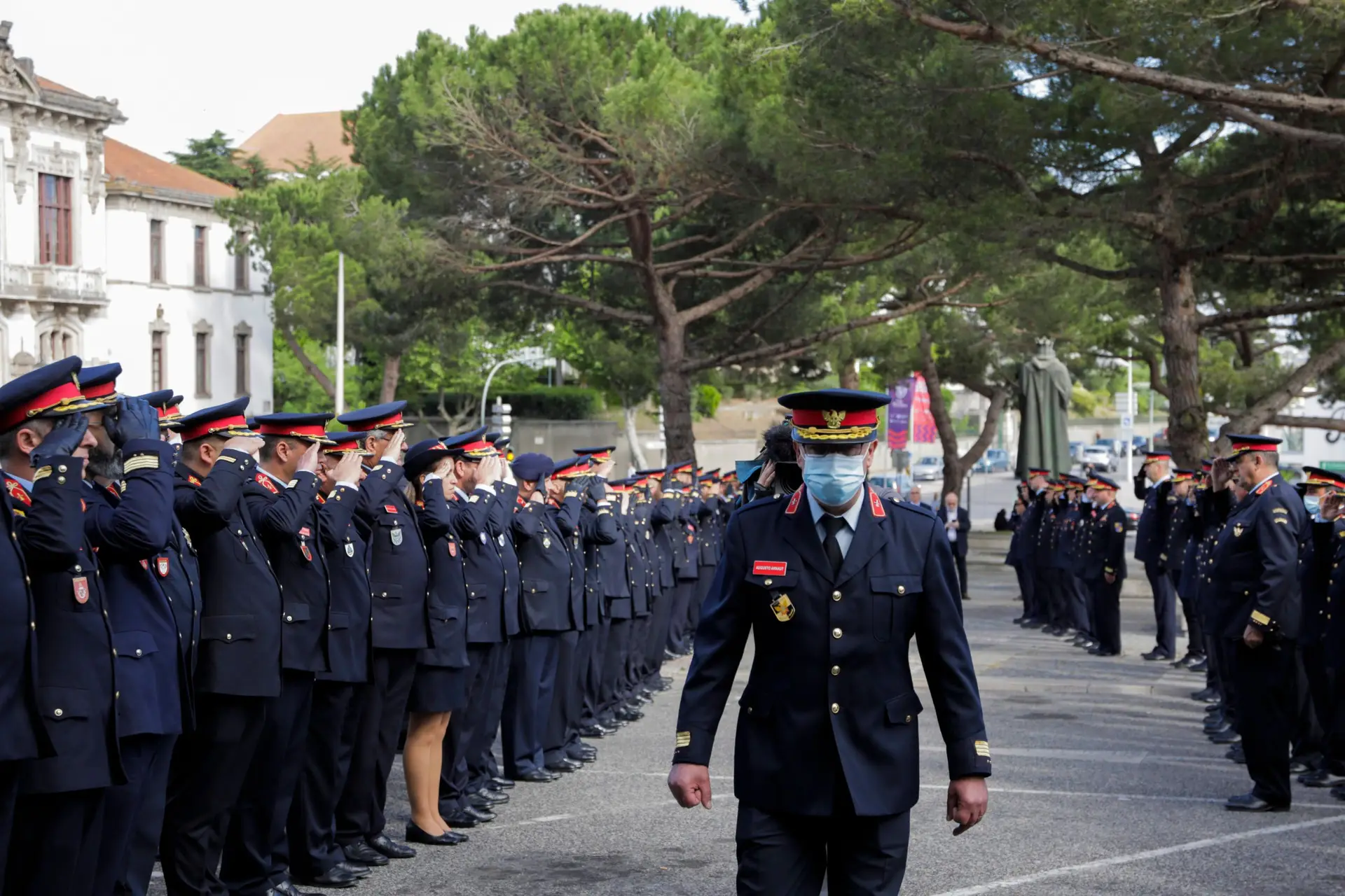 Advogada do comandante dos bombeiros de Pedrógão Grande acusa MP de “incompetência” ou “cobardia”