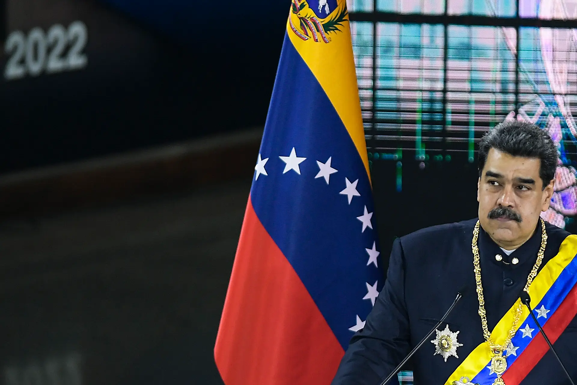 Nicolás Maduro acusa Inglaterra de roubar de maneira "descarada e indigna" ouro da Venezuela
